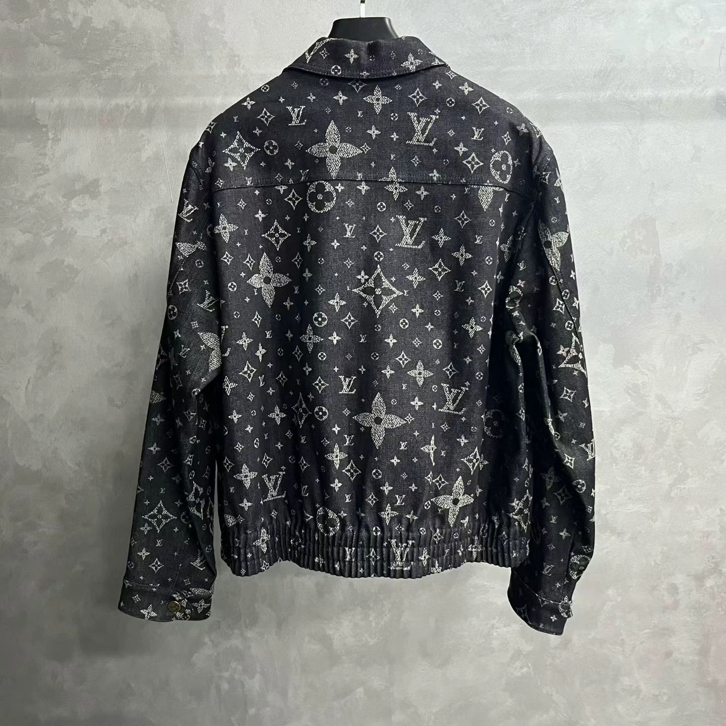 Louis Vuitton black star logo button-up jacket Size US XXL / EU 58 / 5 - 5 Thumbnail