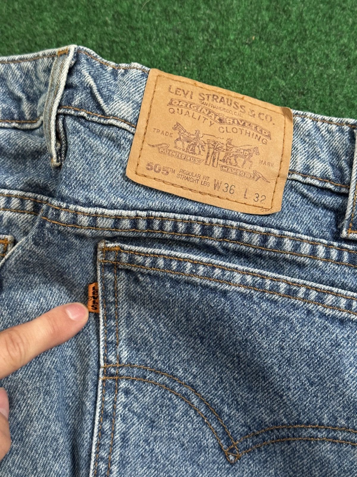 Levi's Vintage Clothing Vintage 90s Levi’s 505 Orange Tab Grunge Light Wash Jeans Size US 36 / EU 52 - 2 Thumbnail