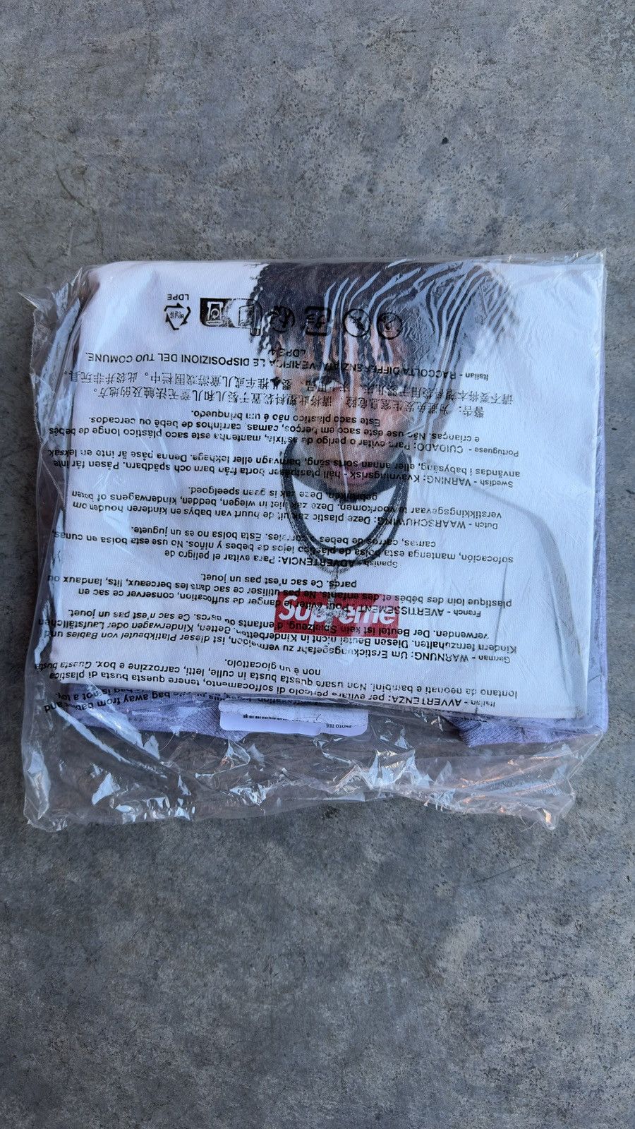 Supreme Supreme x NBA Youngboy tee Size US L / EU 52-54 / 3 - 2 Thumbnail