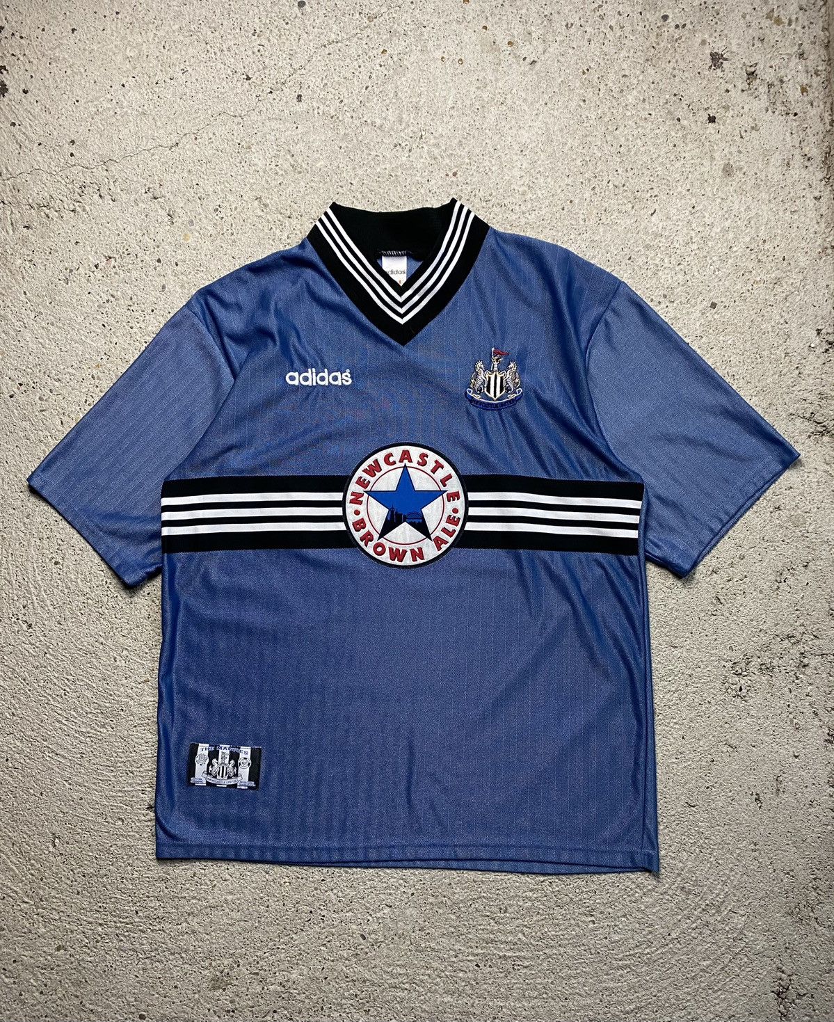 Adidas Newcastle United 1996/97 vintage football away shirt - Main Image