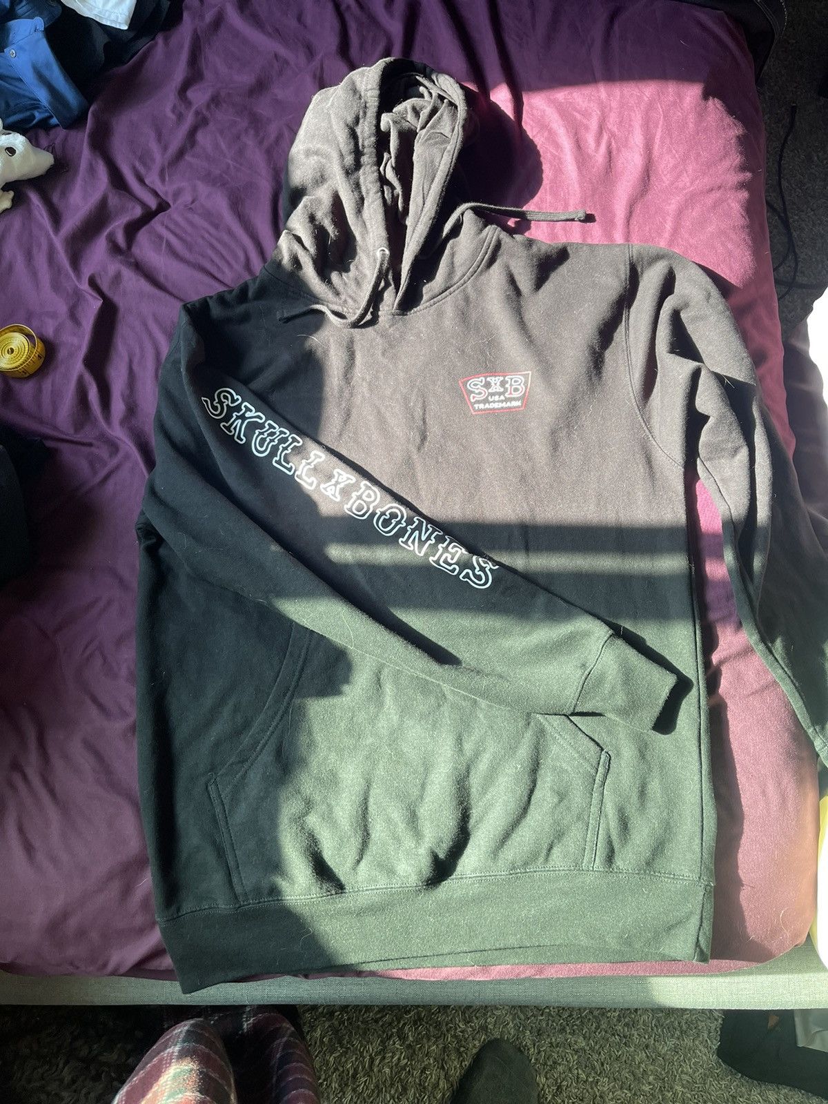 Vintage skullxbones hoodie Size US L / EU 52-54 / 3 - 2 Thumbnail