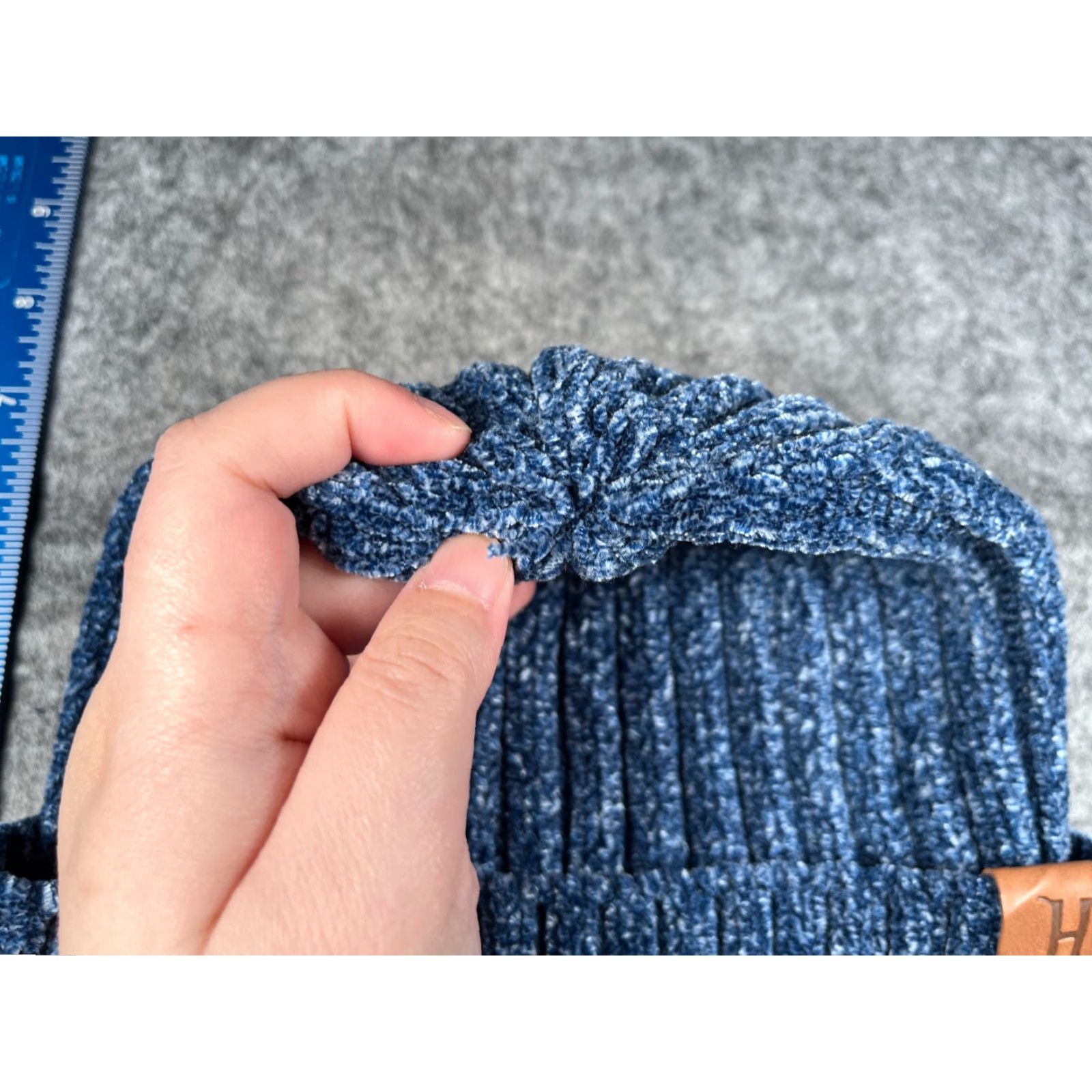 Vintage VINTAGE Beanie Toque Adult One Size Blue Knit 100% Polyester Soft Winter Ski Outdoor Size ONE SIZE - 4 Thumbnail