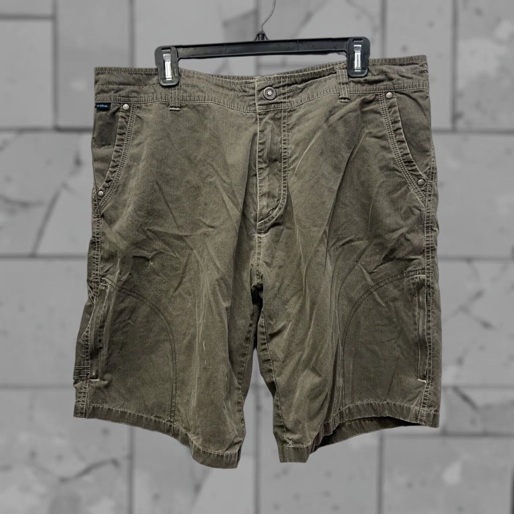 Vintage Kühl Gray Hiking Shorts Mens Size 38 Pants Gray 10 Inseam Chino Regular Men Size US 38 / EU 54 - 1 Thumbnail