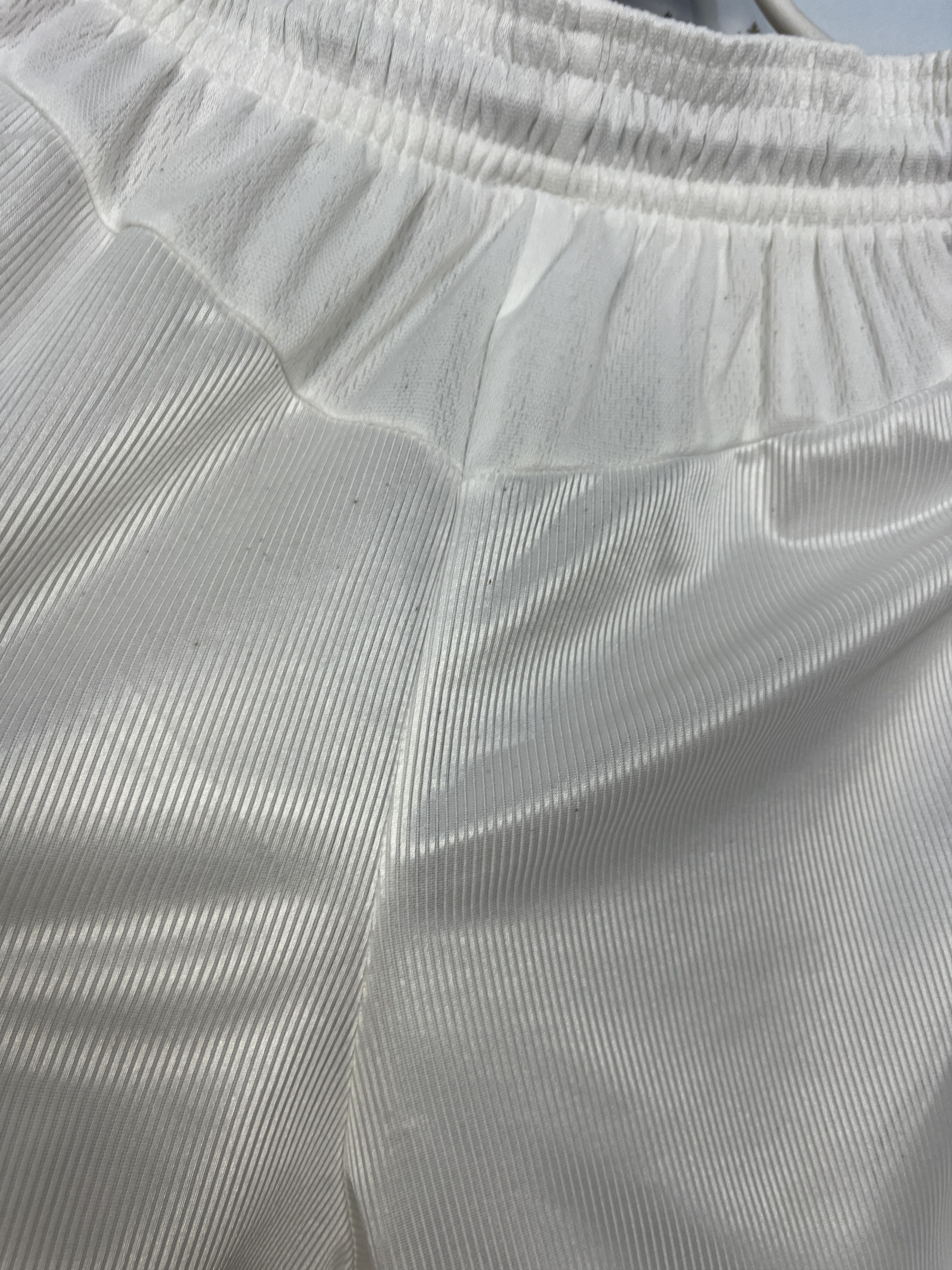 Adidas Vintage Adidas Bayern Munich Football White Shorts Soccer M Size US 32 / EU 48 - 13 Thumbnail