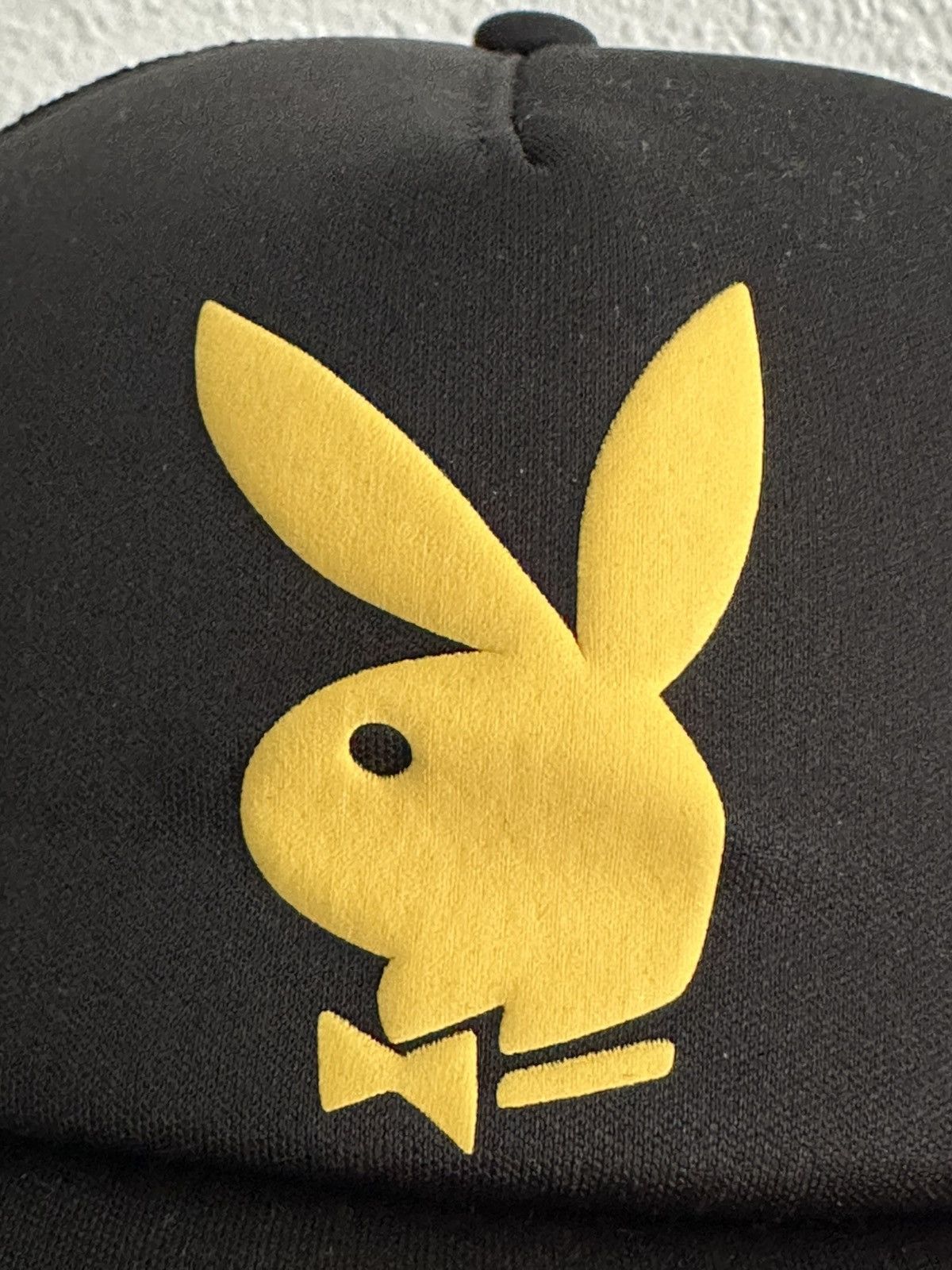 Playboy × Pleasures Pleasures x Playboy Trucker Hat Size ONE SIZE - 2 Thumbnail