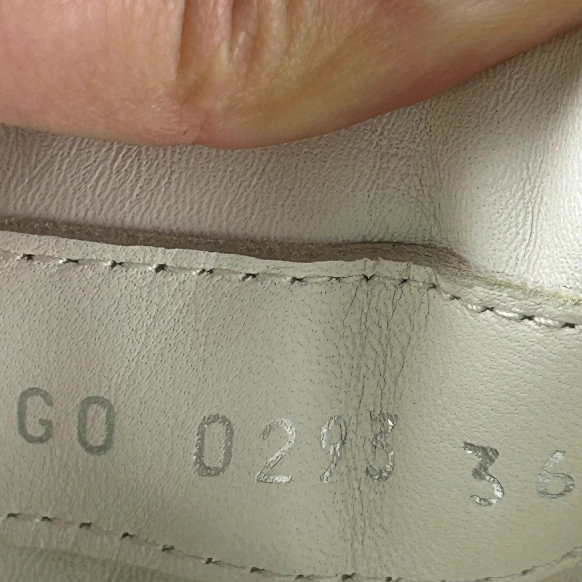 Louis Vuitton LV Archlight 2.0 White 36 Women's Sneakers Size US 5 / IT 35 - 7 Thumbnail