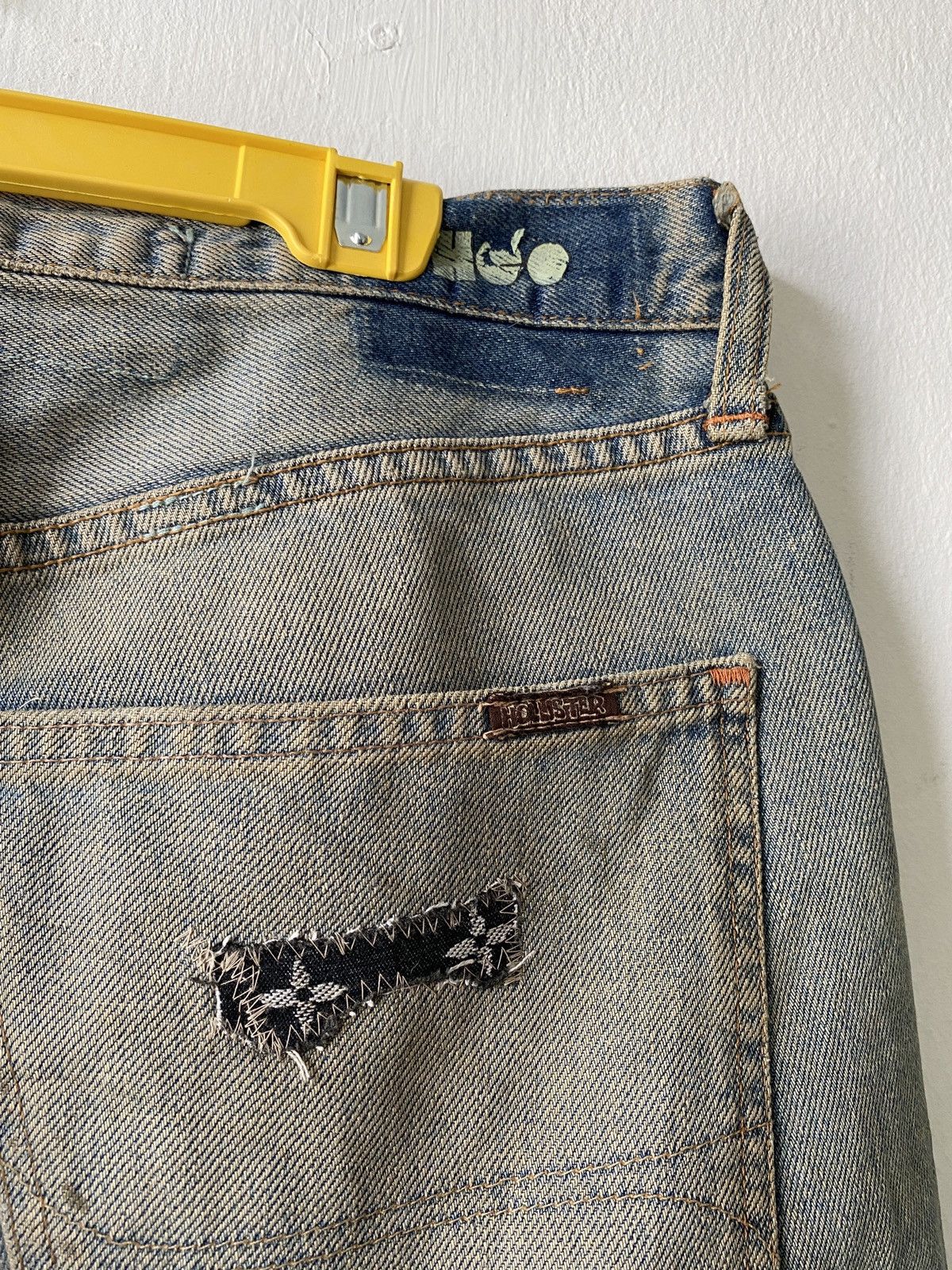 Hollister × Japanese Brand Hollister Co X Louis Vuitton MLB Distressed Denim Size US 33 - 14 Thumbnail