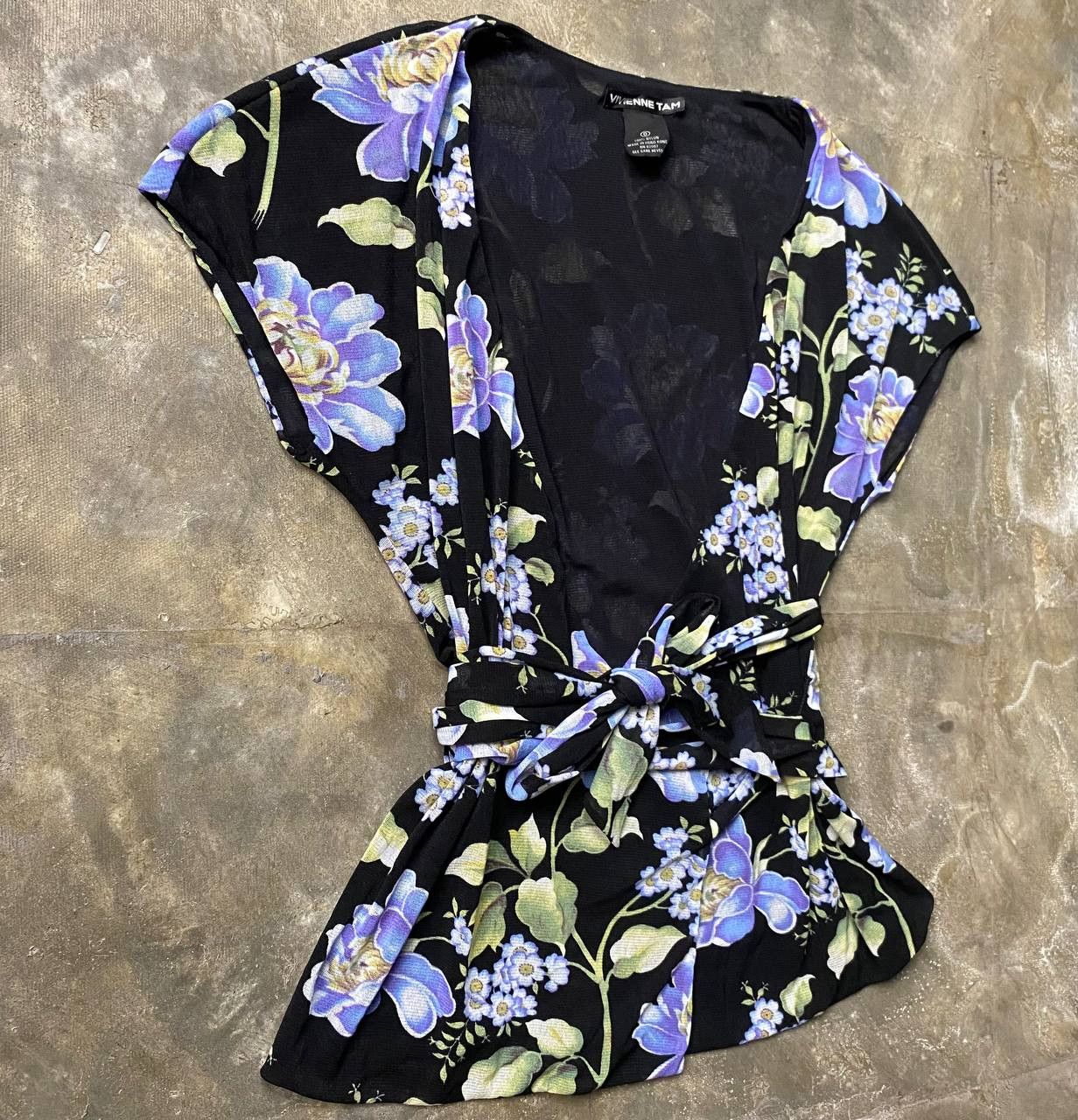 Vivienne Tam 1990s Floral Wrap-around Mesh Tops Size XS / US 0-2 / IT 36-38 - 2 Thumbnail