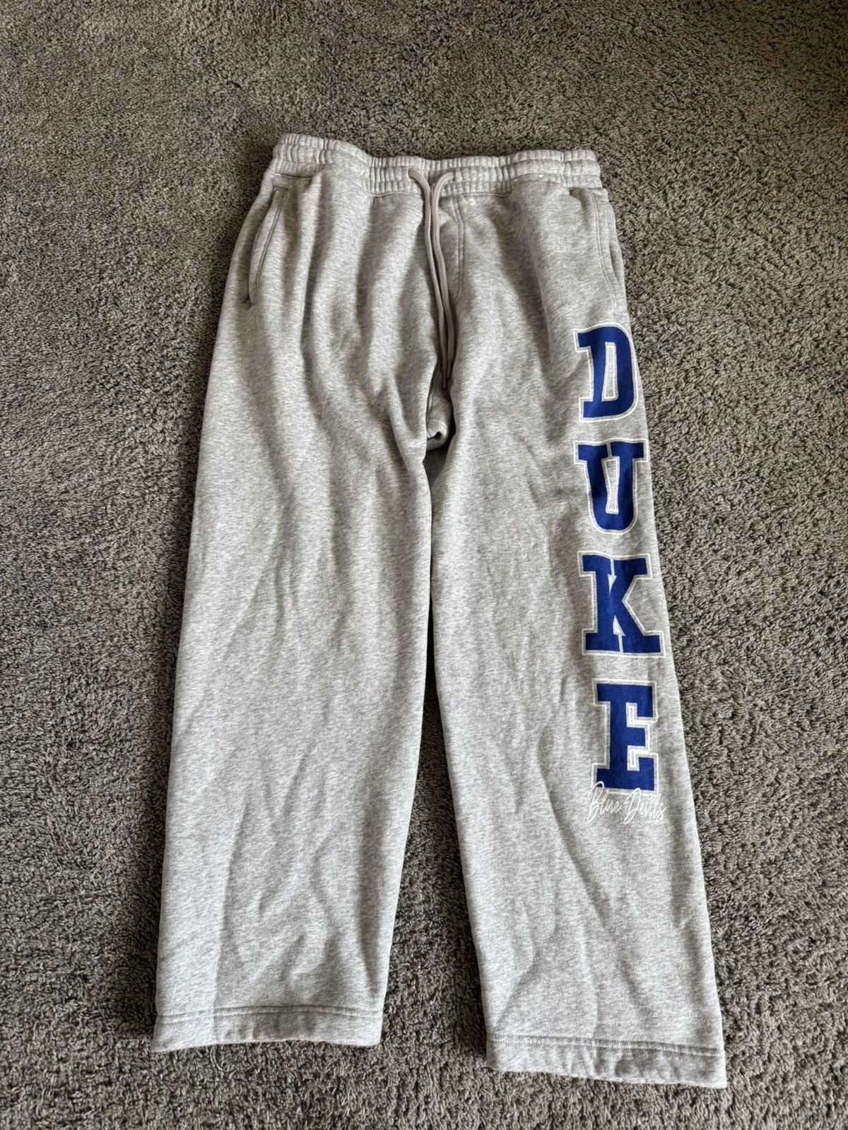 Hollister Duke Blue Devils Graphic Baggy Sweatpants Size US 32 / EU 48 - 1 Thumbnail