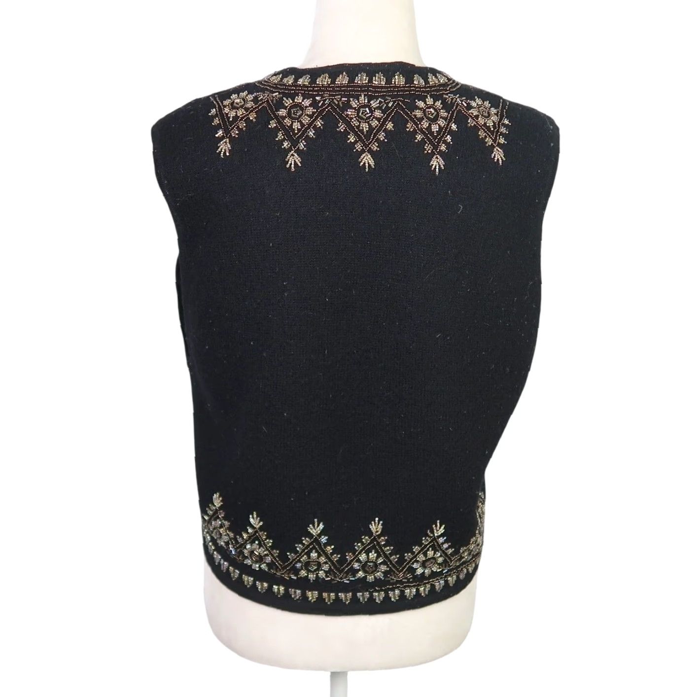Vintage VINTAGE Karen Kane black wool knit beaded sweater vest cardigan Sleeveless S Womens 90s 80s Retro Beaded Casual Party/Cocktail Fall Winter Size S / US 4 / IT 40 - 3 Thumbnail
