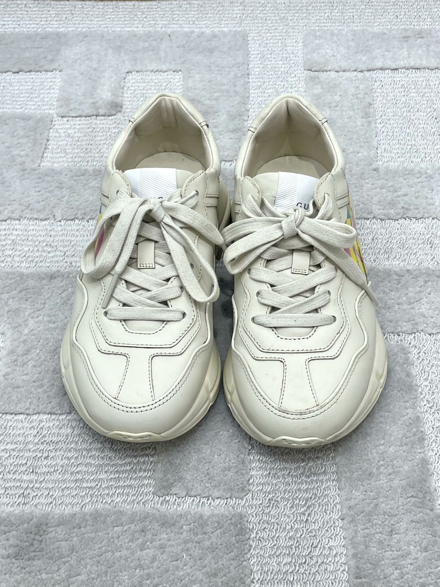 Gucci Gucci Rhyton Women's Heart Sneakers Size US 4 / IT 34 - 1 Thumbnail