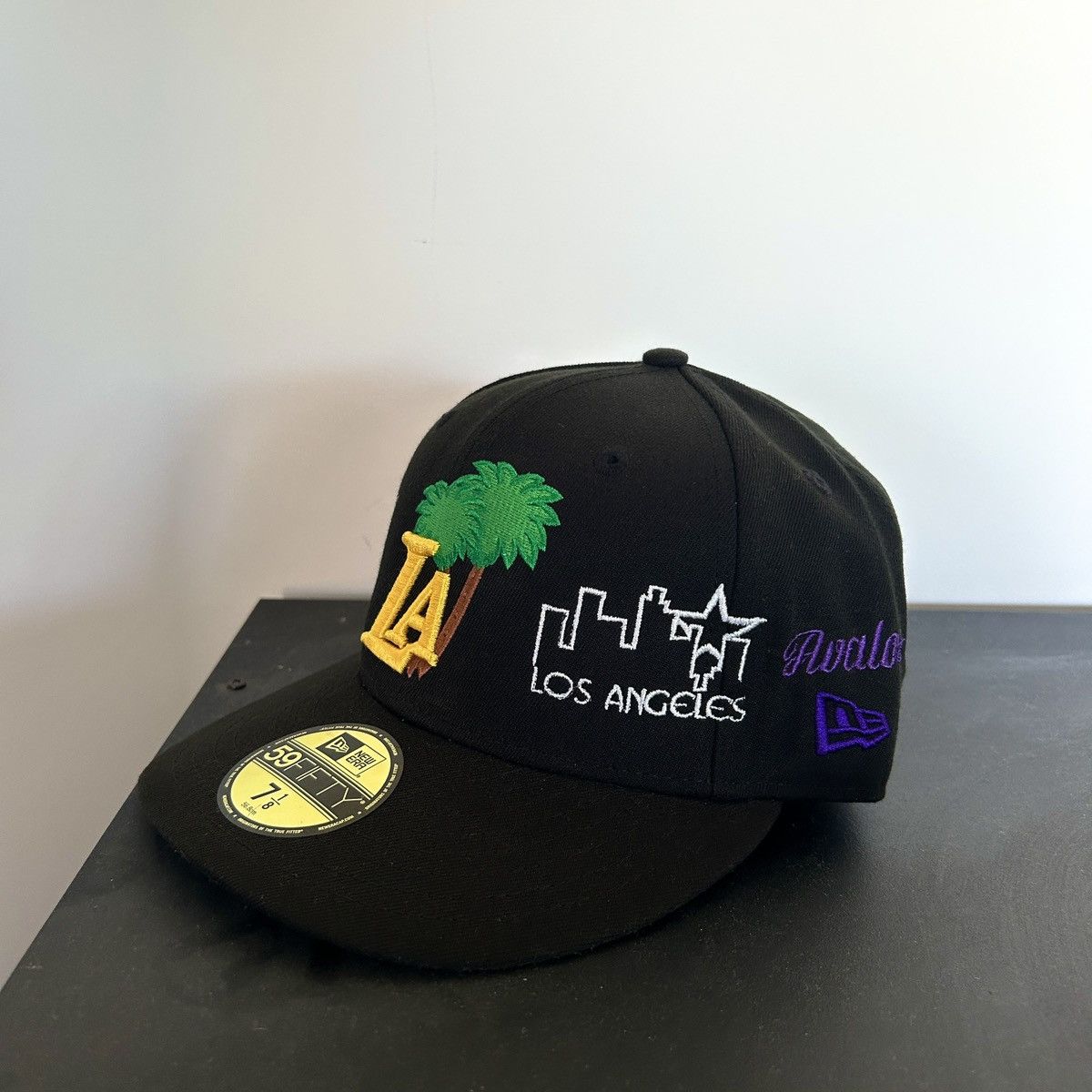 New Era *7 1/8* 1-of-1 NEW ERA LA Lakers Exclusive Custom Fitted Size ONE SIZE - 8 Thumbnail