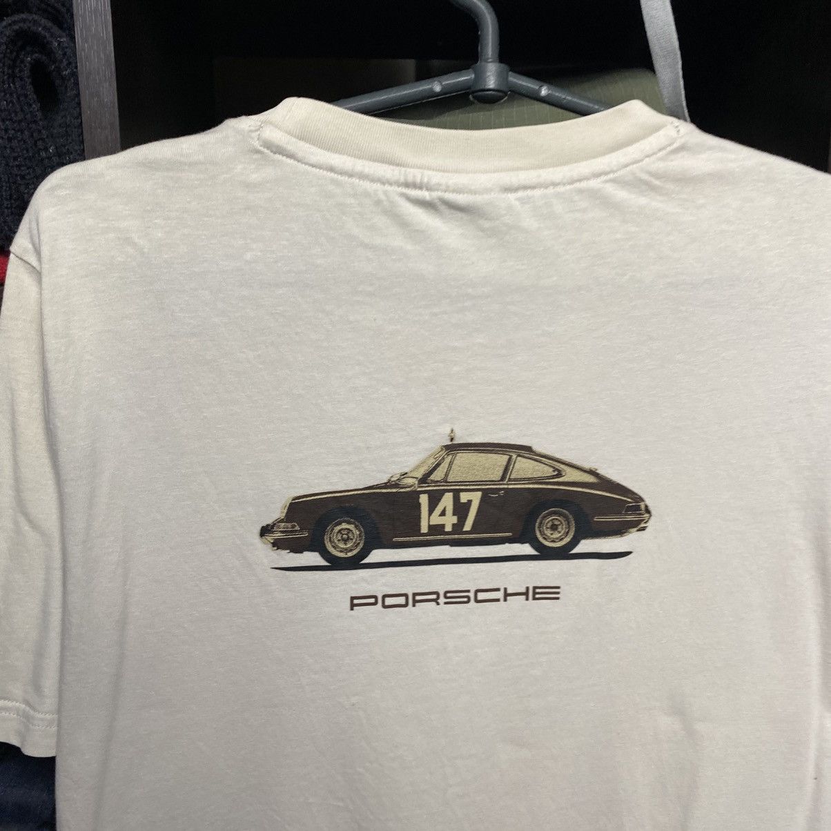 Puma Vintage Puma Porsche Big Logo racing y2k tee size M Size US M / EU 48-50 / 2 - 2 Thumbnail