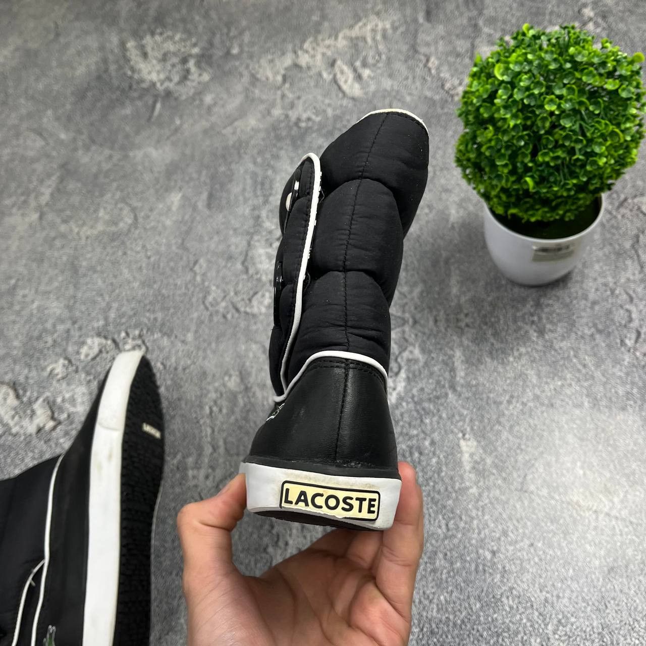 Lacoste Lacoste Womens Ankle Snow Boots Paded Black Designer Shoes Size US 6 / IT 36 - 8 Thumbnail