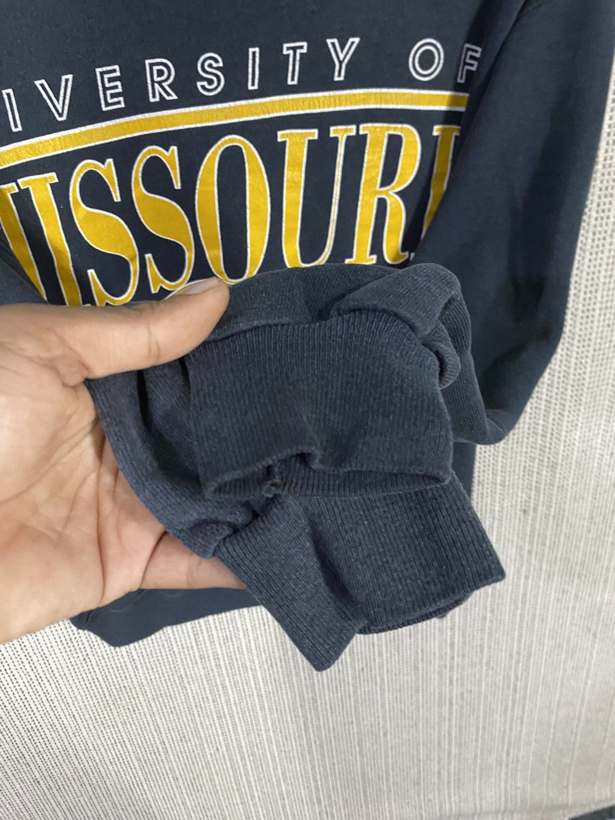 Vintage Vtg 80s university of missouri sweatshirt crewneck pullover Size US L / EU 52-54 / 3 - 3 Thumbnail