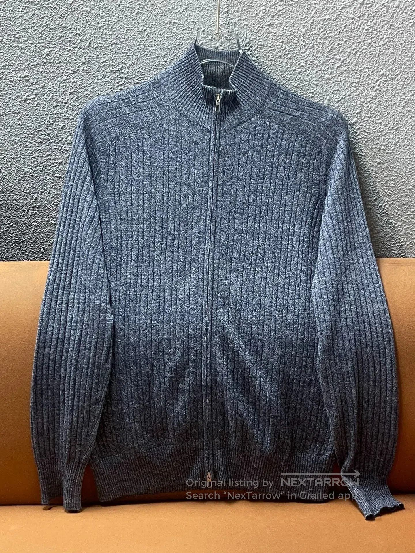 Loro Piana Loro Piana Men's Gray Cashmere Sweater. Size US M / EU 48-50 / 2 - 1 Thumbnail