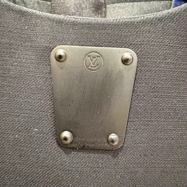 Louis Vuitton SS23 Solid Crew Neck Casual Sleeveless Dress