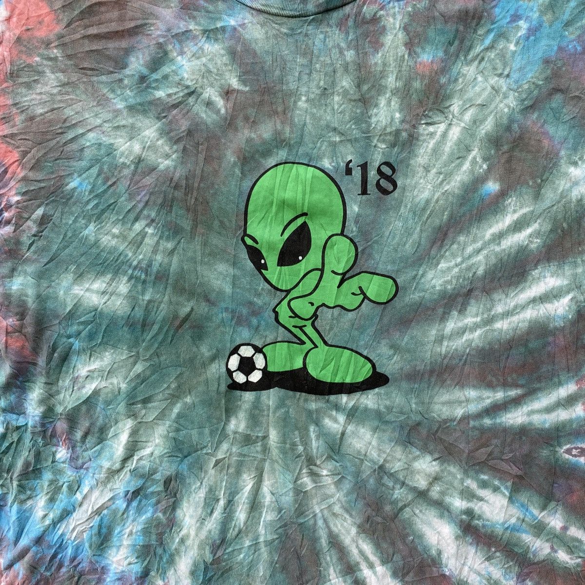 Gosha Rubchinskiy ROWA PY64NHCKNN LONG SLEVEE ALIEN SOCCER TIE DYE Size US S / EU 44-46 / 1 - 4 Thumbnail