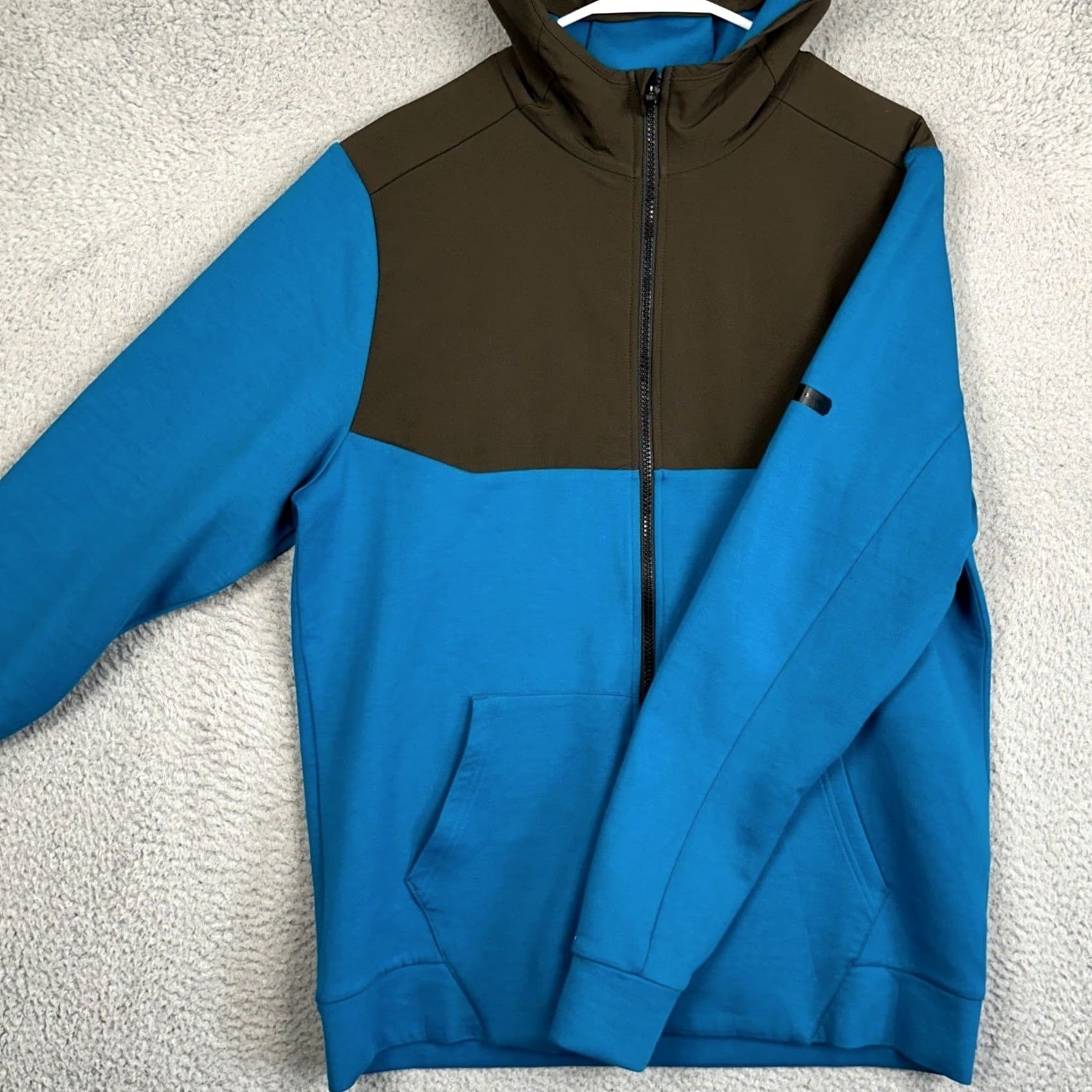 Under Armour Under Armour Jacket Mens L Blue/Brown Full Zip Hooded Colorblock Fitted Logo Size US L / EU 52-54 / 3 - 2 Thumbnail