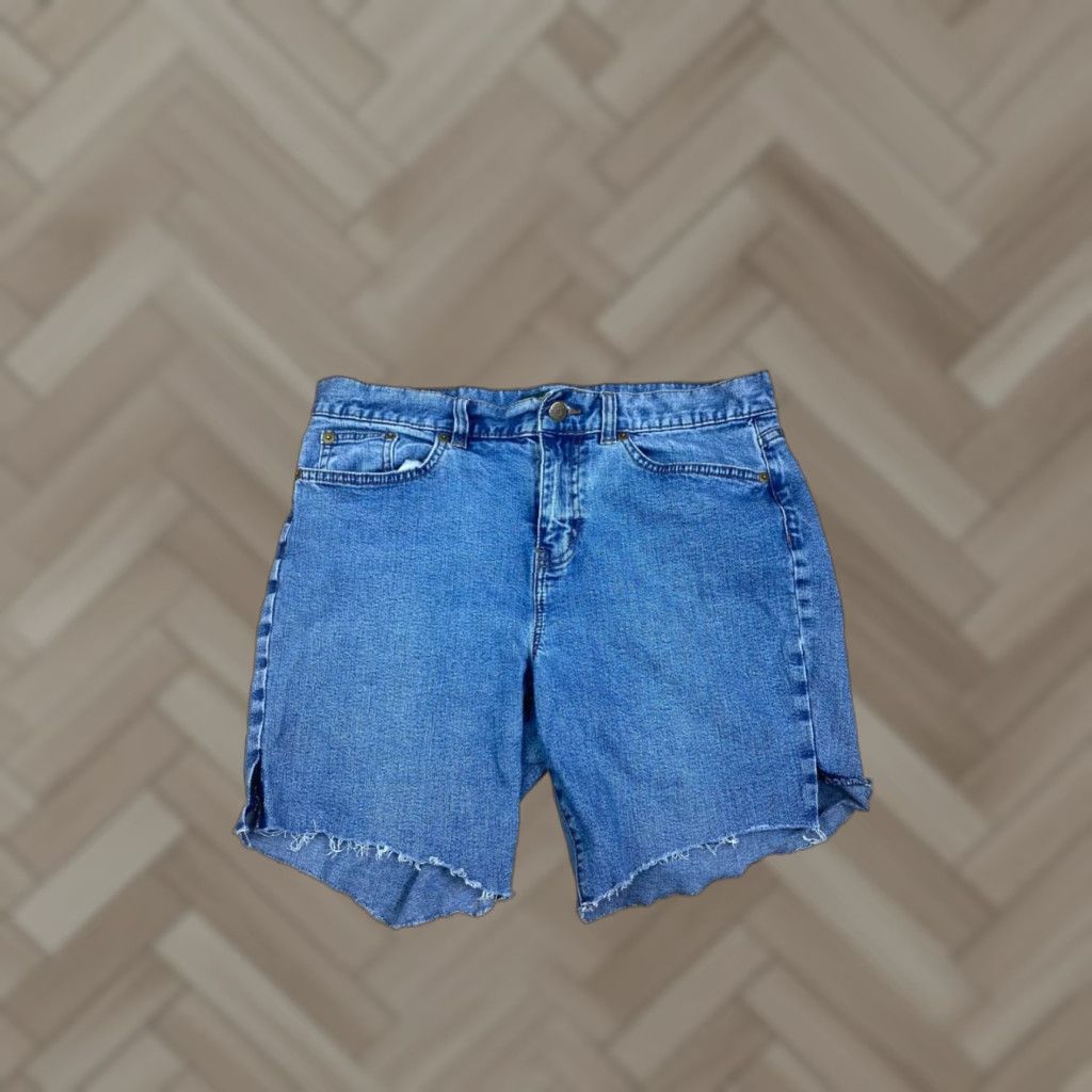 Ralph Lauren Lauren Ralph Lauren Denim Shorts Womens 8P Blue Cutoff Raw Hem Mid Rise 7702 Size 30" / US 8 / IT 44 - 1 Thumbnail