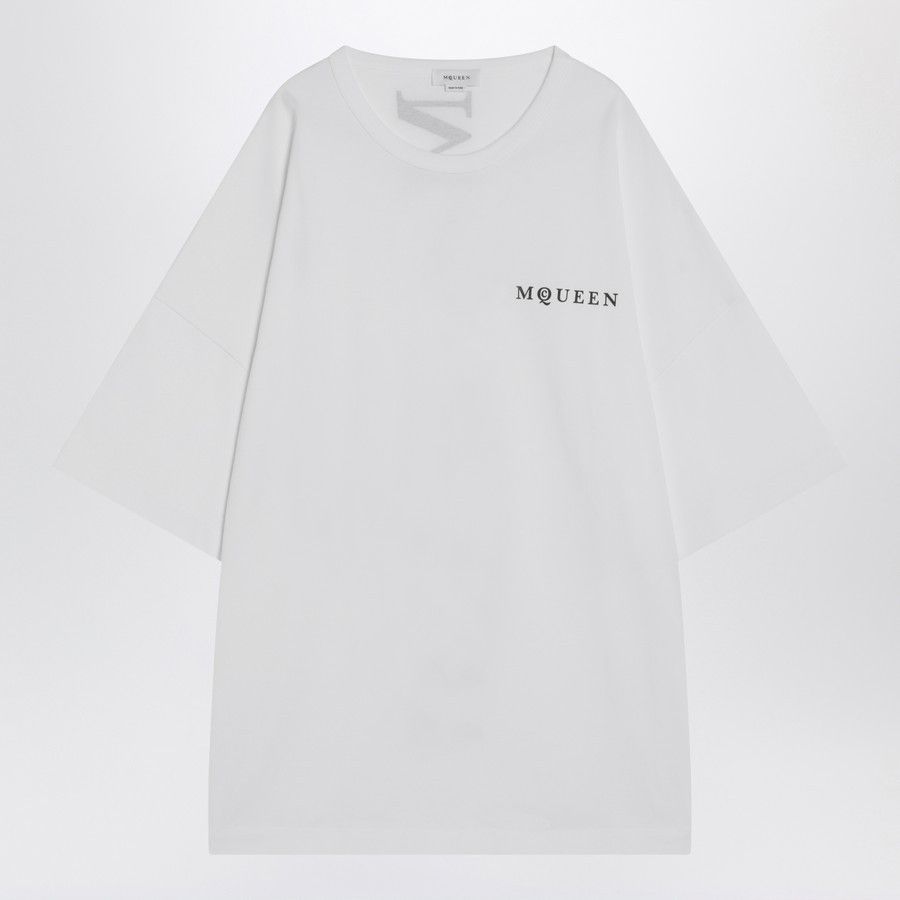 Alexander McQueen o1d2blof0126 Oversized Logo T-Shirt in White Size US L / EU 52-54 / 3 - 2 Thumbnail