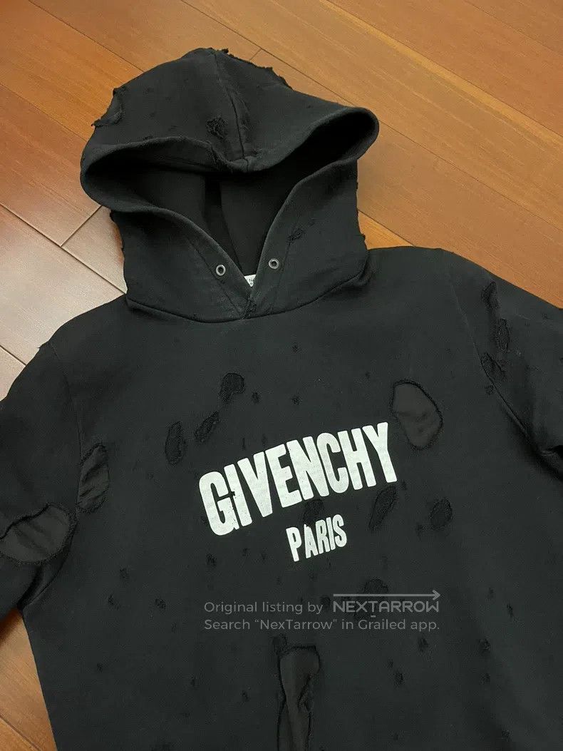 Givenchy Givenchy Merino Wool Blazer試穿Shoulder Width 44, Length 73, Size US S / EU 44-46 / 1 - 2 Thumbnail