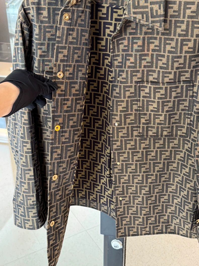 Fendi Fendi FF shirt collar full print jacket Size US XS / EU 42 / 0 - 2 Thumbnail