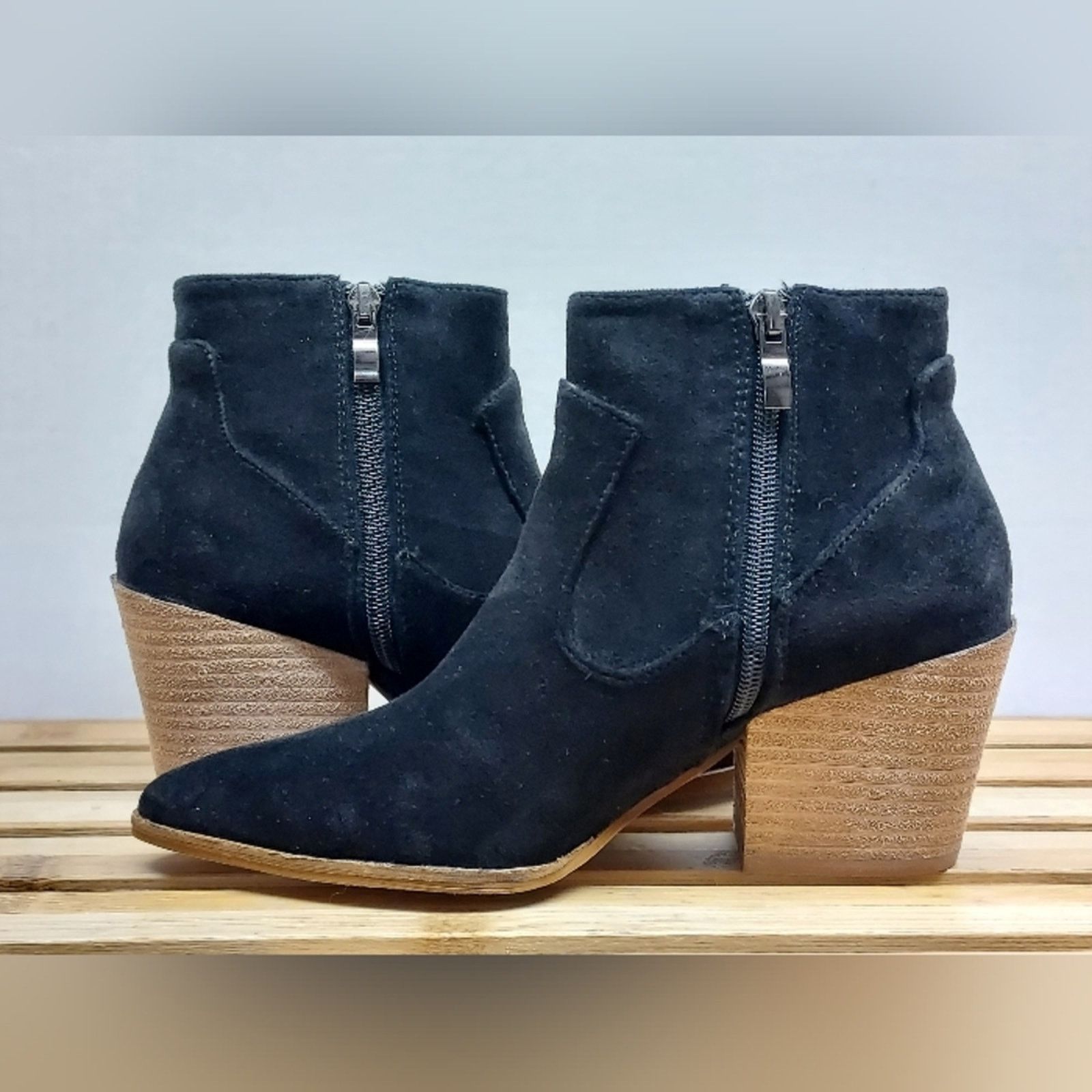 Beastin Beast Fashion Womens Black Faux Suede Abby Ankle Boot Size 6 Size US 6 / IT 36 - 3 Thumbnail