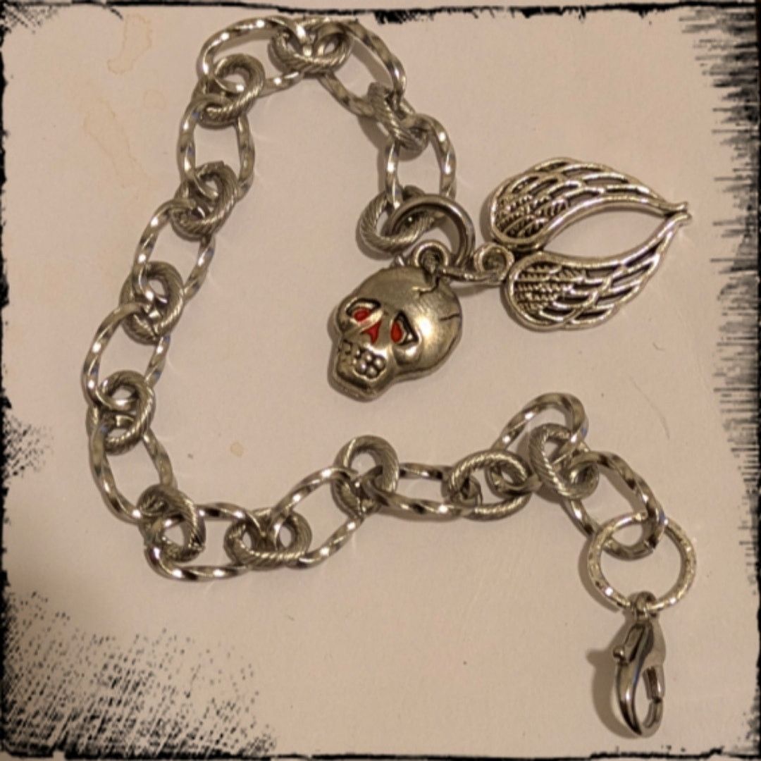 Ed Hardy ED HARDY Skull Wings Charm Bracelet Stainless Steel Chain Size ONE SIZE - 7 Thumbnail
