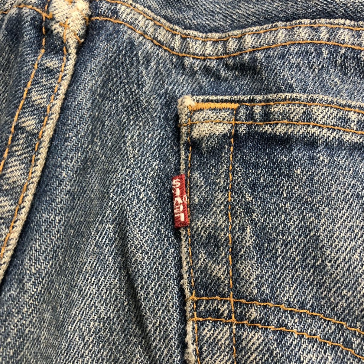 Levi's × Levi's Vintage Clothing 🇺🇸90’s Vintage Levis 501 #520 29x32 Straight Leg Faded Jeans Size US 33 - 19 Thumbnail