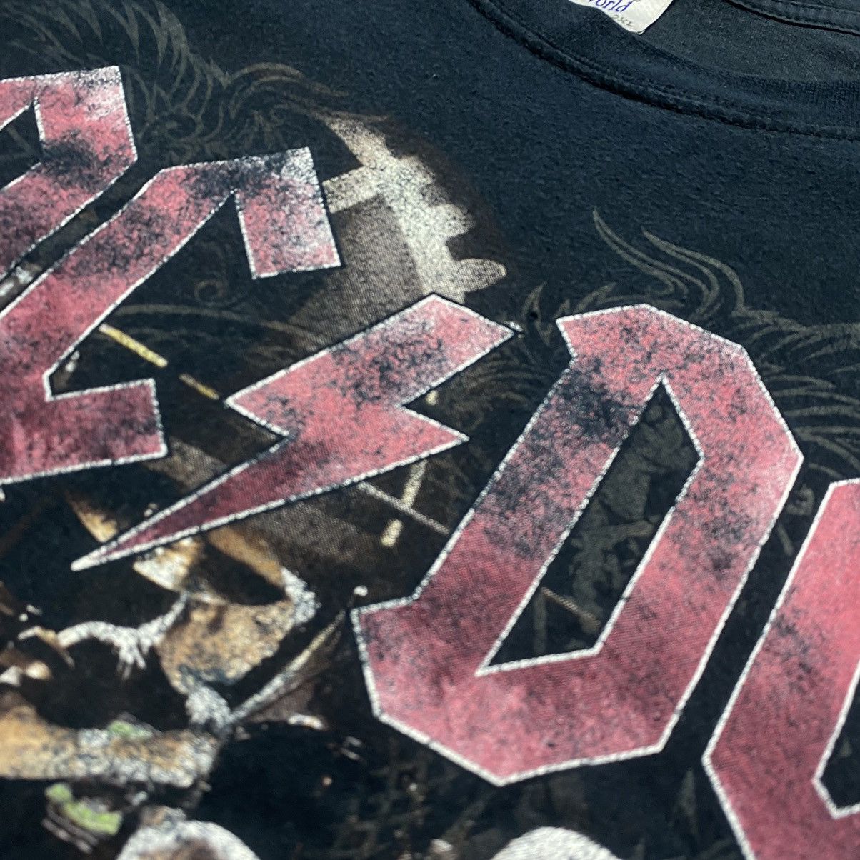 Band Tees Vintage AC/DC 2009 Black Ice Starworld rock band tee Size US XXL / EU 58 / 5 - 5 Thumbnail