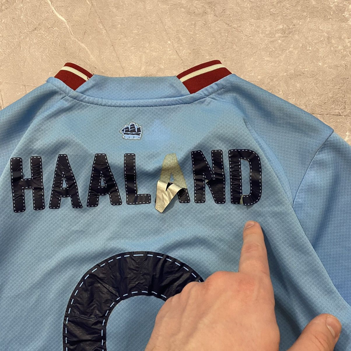 Puma HAALAND ! PUMA MANCHESTER CITY TEE SOCCER JERSEY ETIHAD Size US S / EU 44-46 / 1 - 8 Thumbnail