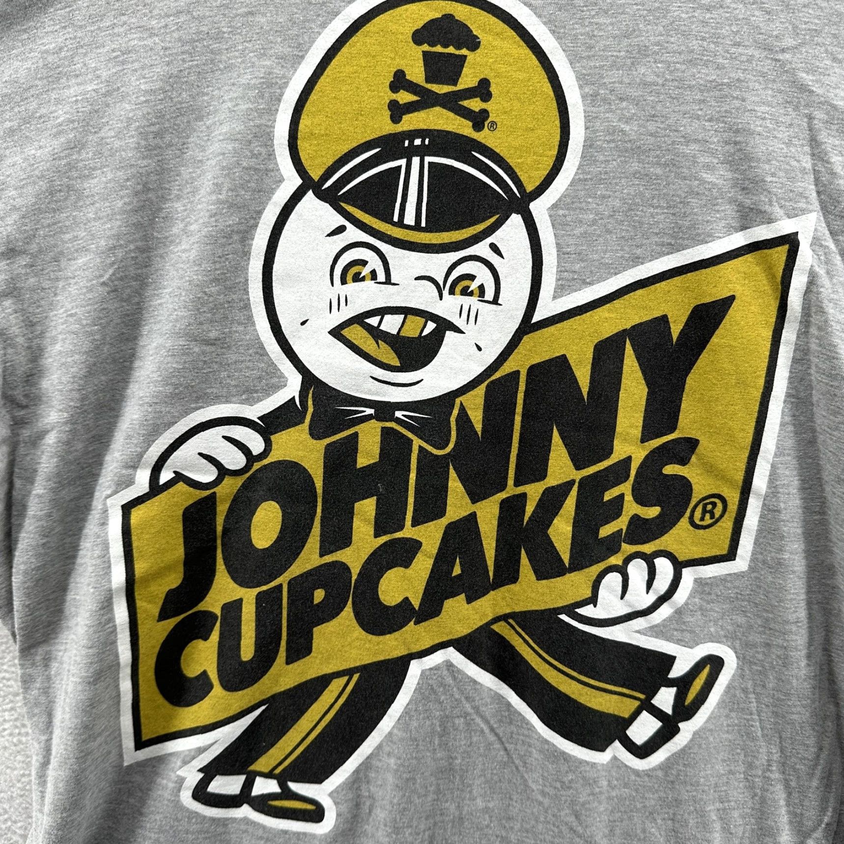 Johnny Cupcakes Johnny Cupcakes Shirt Mens Large Gray Graphic Tee Cupcake Streetwear Size US L / EU 52-54 / 3 - 3 Thumbnail