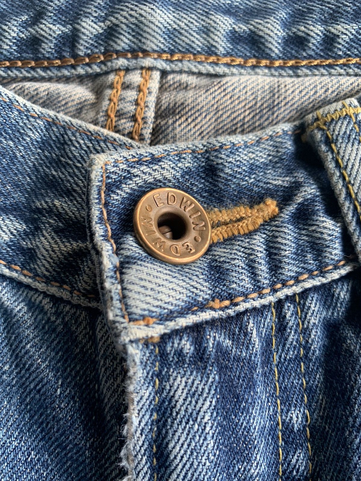 Edwin VINTAGE EDWIN 505 SELVEDGE BAGGY FADED DISTRESSED DENIM Size US 30 / EU 46 - 14 Thumbnail