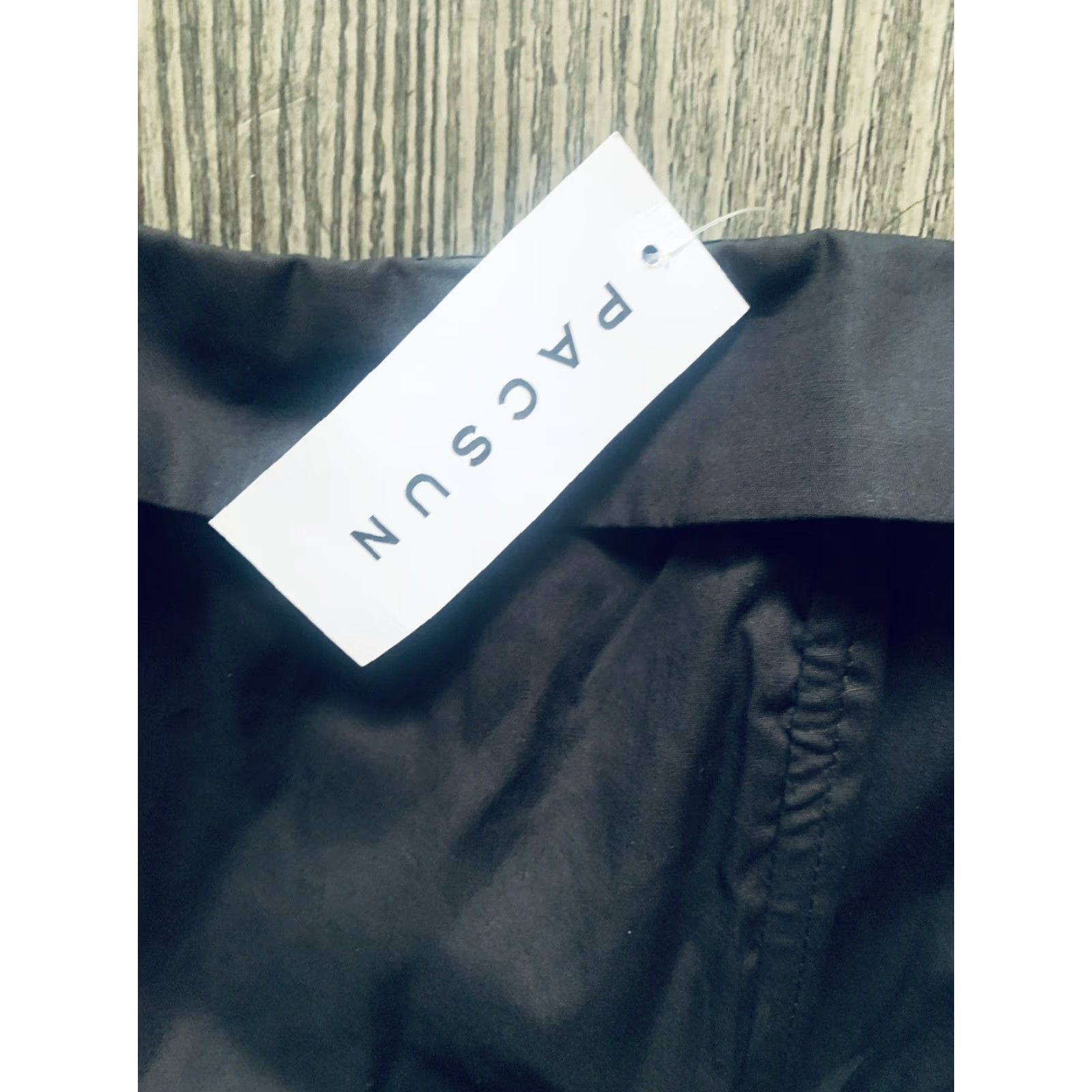 Vintage VINTAGE L.A. Hearts Romper Shorts PacSun XS Black Rayon Spaghetti Straps One-Piece Women Juniors Style Romper Mens/Womens Size 26" / US 2 / IT 38 - 4 Thumbnail