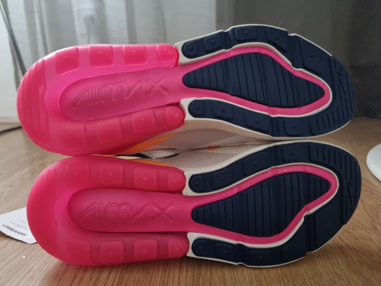 Nike Nike Air Max 270 Laser Fuchsia (Women's) Size US 10 / EU 43 - 6 Thumbnail