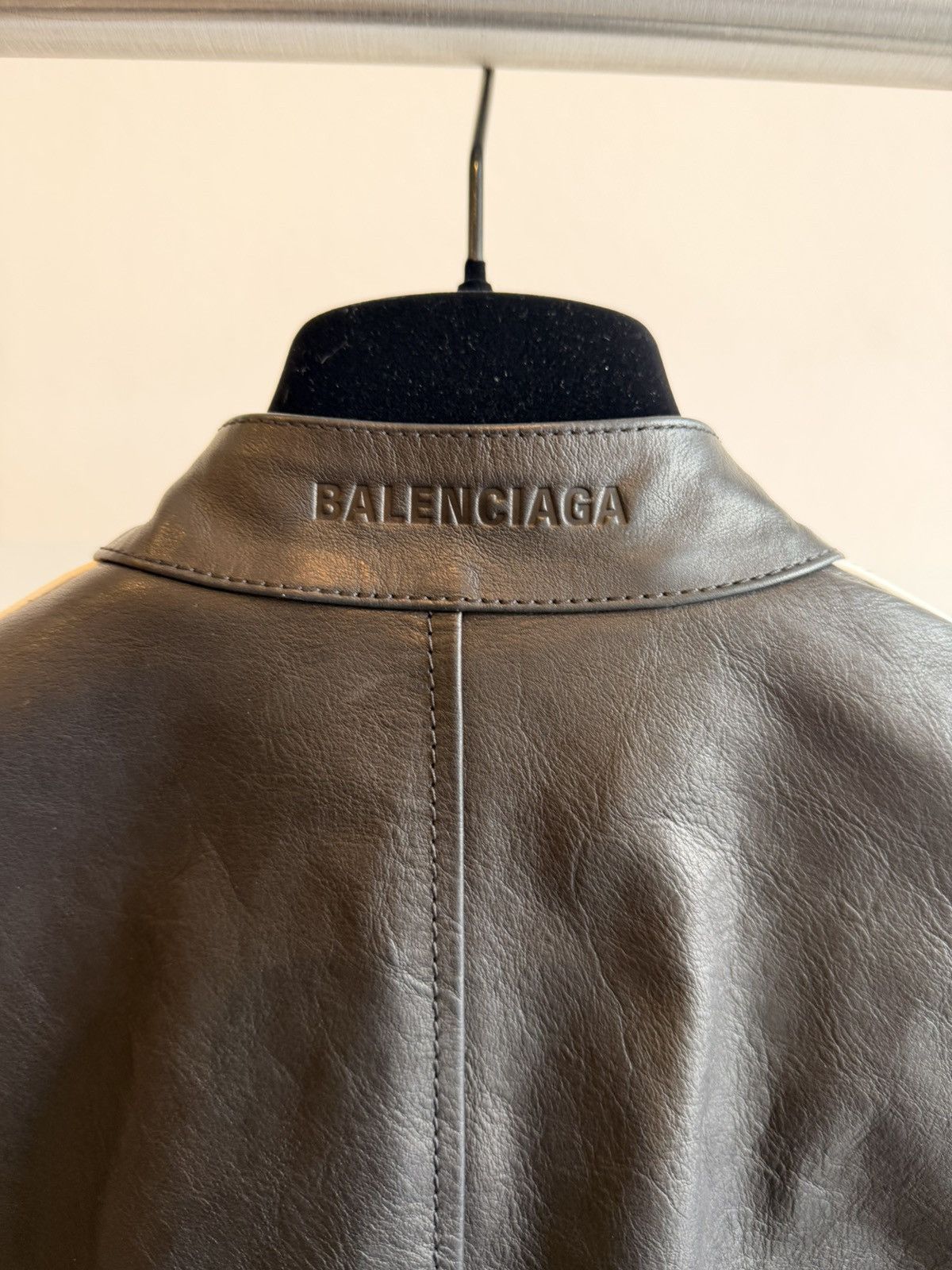 Balenciaga Balenciaga Moto Racer Jacket Black Leather w Stripes Sz 40 Size M / US 6-8 / IT 42-44 - 11 Thumbnail