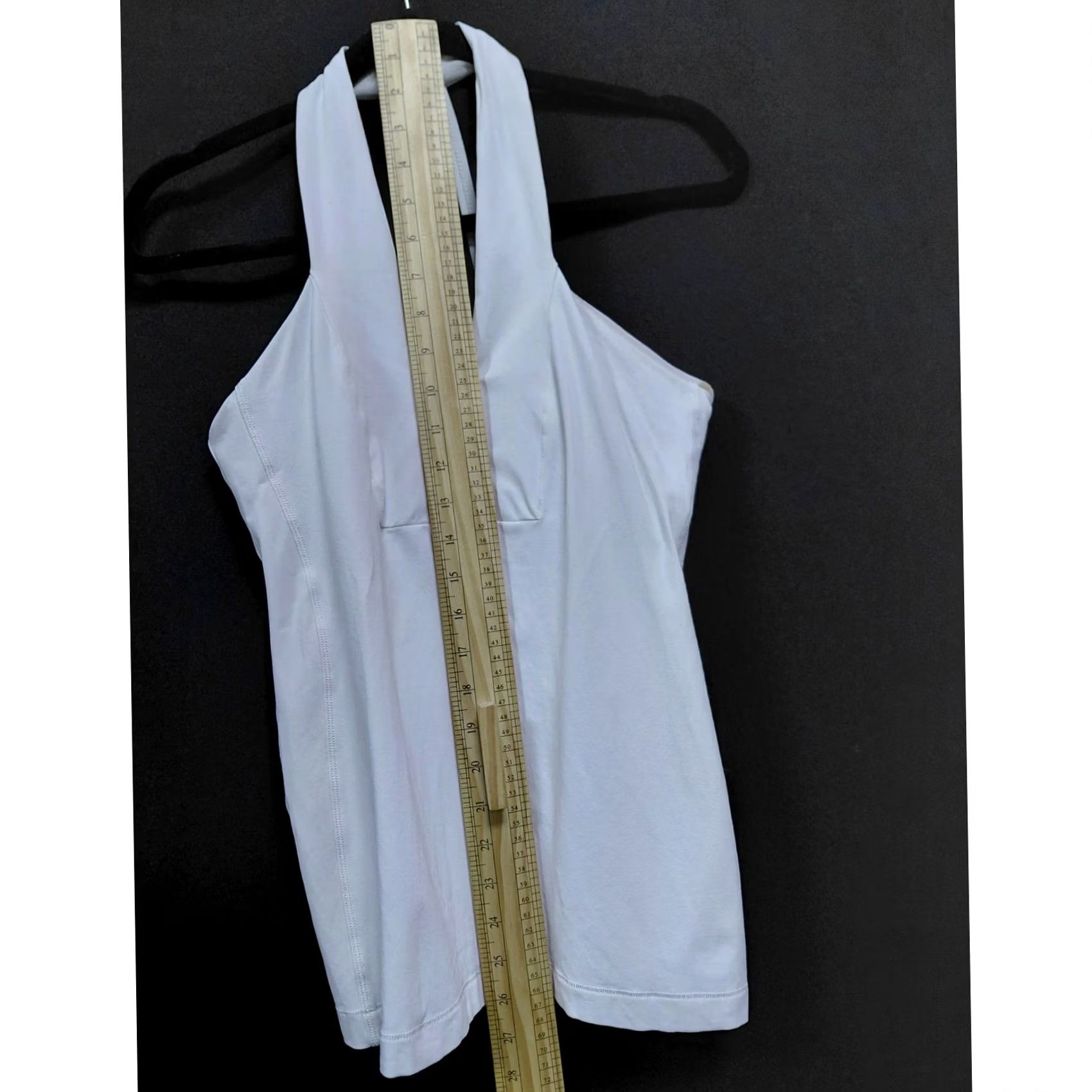 Lululemon Lululemon Athletica White Halter Top Solid Knit Sleeveless Women Size 8 Size M / US 6-8 / IT 42-44 - 6 Thumbnail