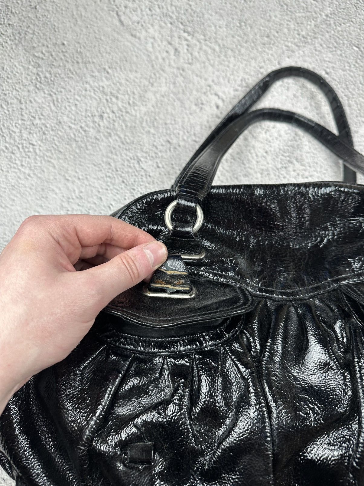 Moschino Moschino Black Patent Shoulder Bag Luxury Distressed Y2K SK8 Size ONE SIZE - 9 Thumbnail