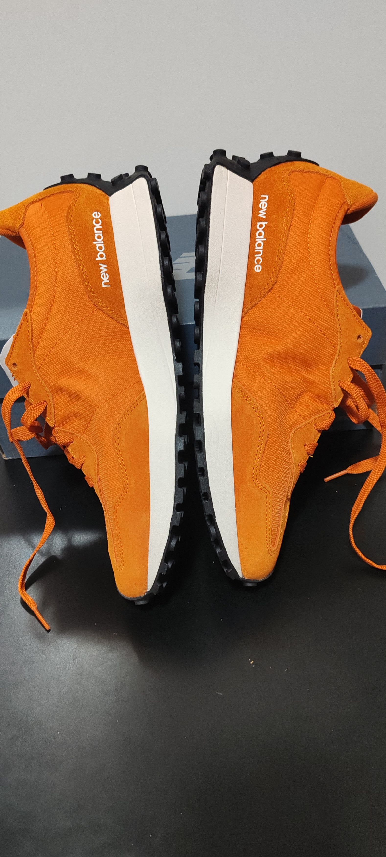 New Balance Baskets New Balance-MS327GC Orange Unisexe Tg:44 Size US 10.5 / EU 43-44 - 4 Thumbnail