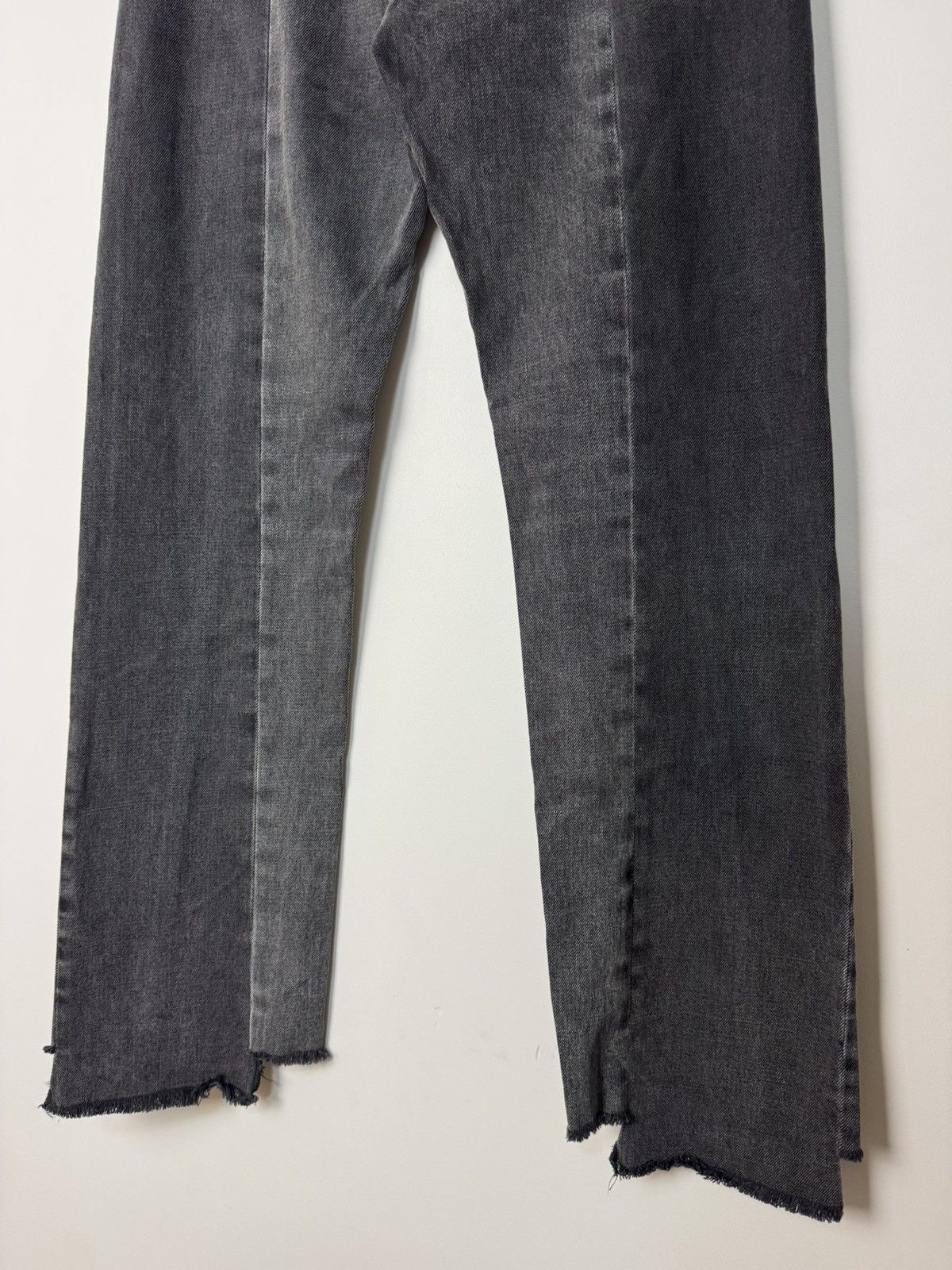 Maison Margiela Maison Margiela Black Deconstructed Hybrid Jeans Line 1 Size 27" / US 4 / IT 40 - 8 Thumbnail
