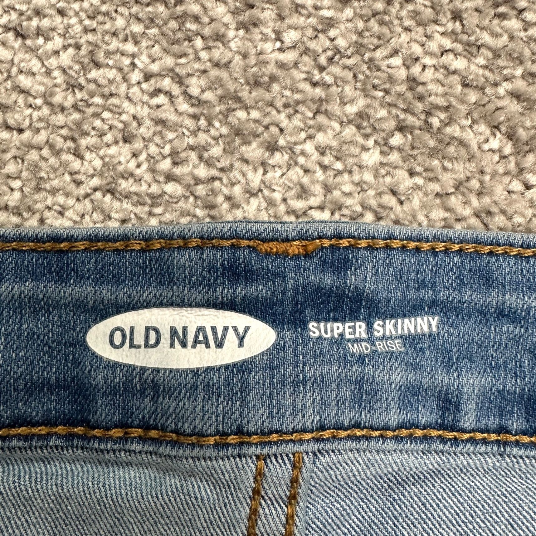 Old Navy Old Navy Super Skinny Jeans Womens 14 Blue Medium Wash Mid Rise 36x28 Size 36" / US 14 / IT 50 - 5 Thumbnail