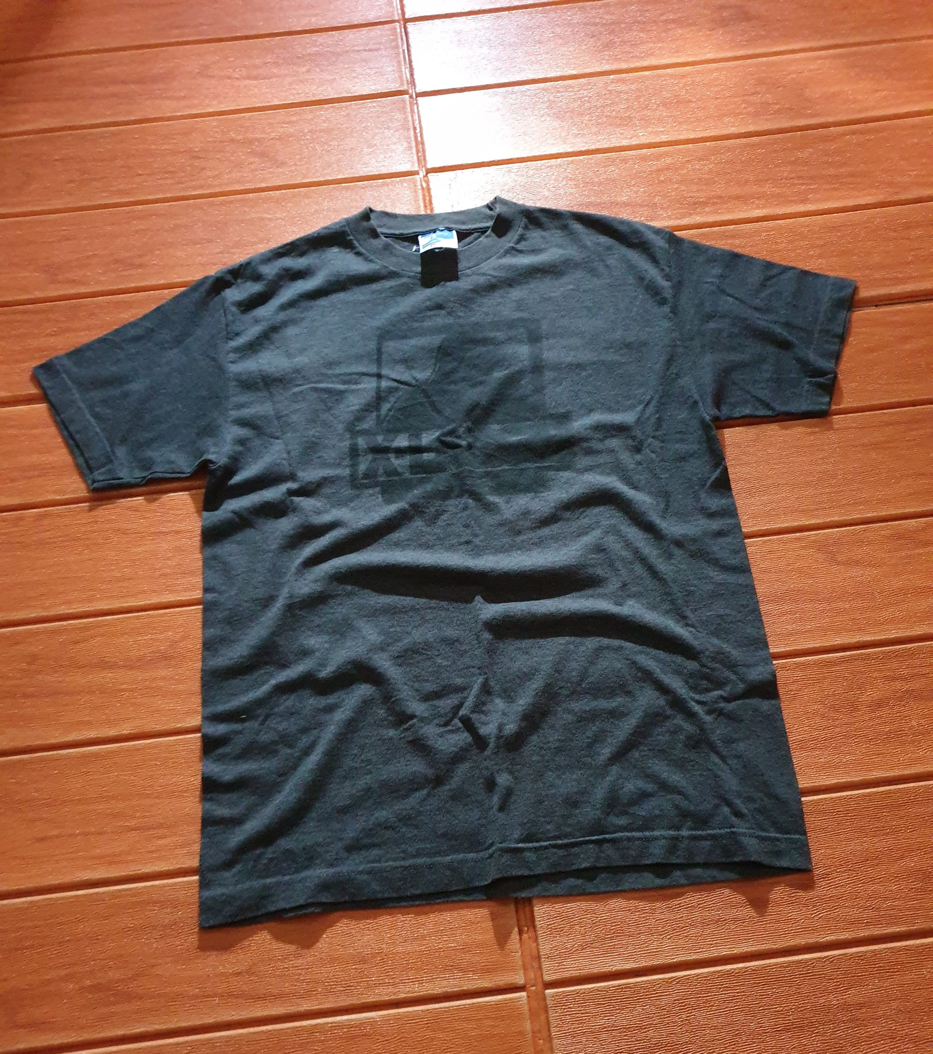 Xlarge X-LARGE Made in USA Shirt Size US M / EU 48-50 / 2 - 4 Thumbnail