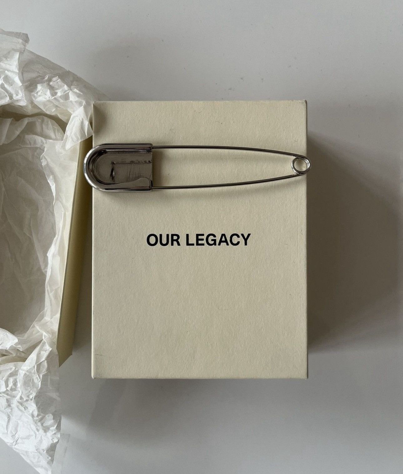 Our Legacy Our Legacy Metal Big Safety Pin Broche Size ONE SIZE - 2 Thumbnail