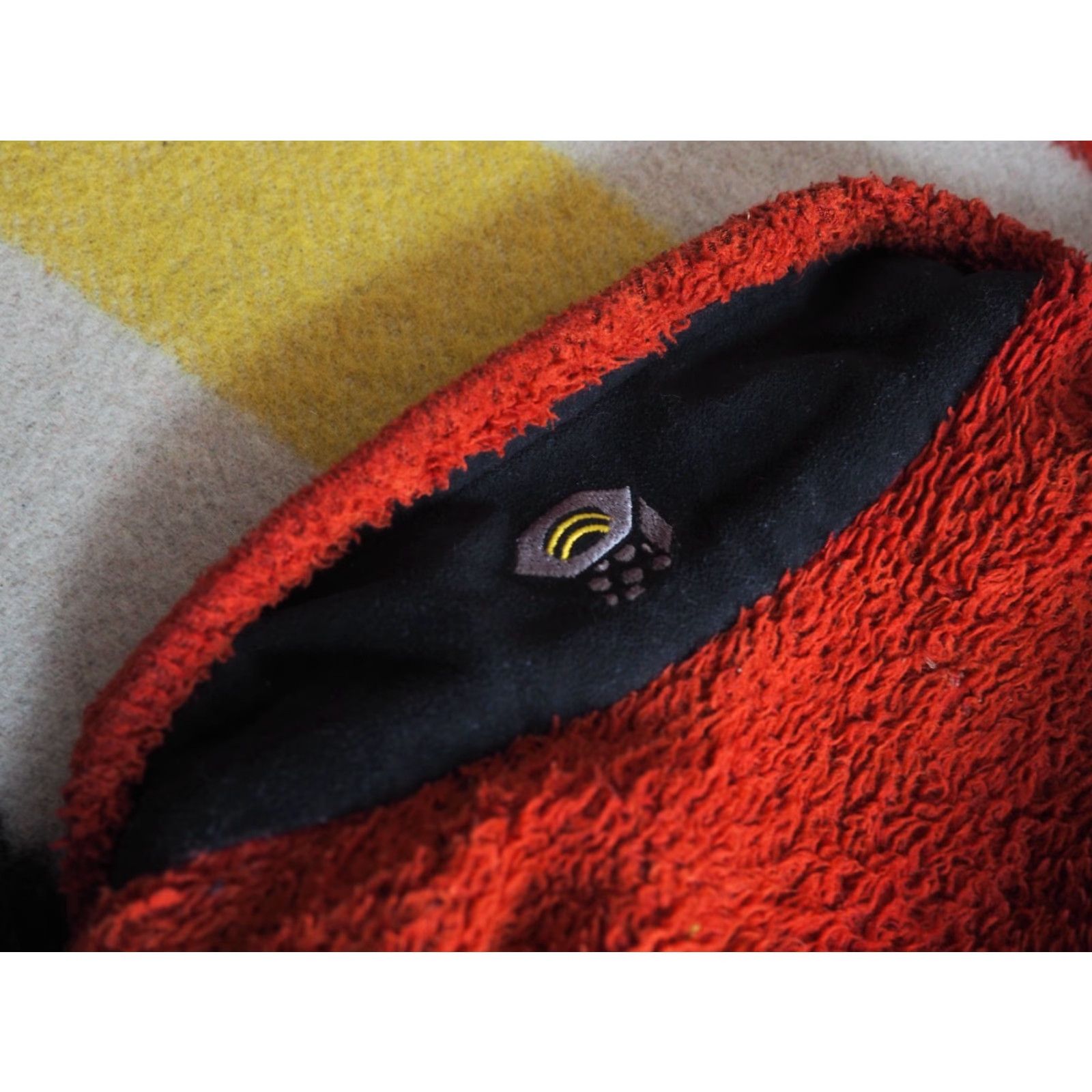 Mountain Hardwear VTG Mountain Hardwear Jacket Windbreaker Outdoor Fleece Outdoor Monkey Pile Zip Black M Mens Size US M / EU 48-50 / 2 - 3 Thumbnail