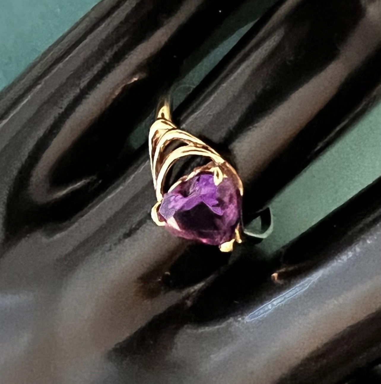 Other 14K Gold Amethyst Heart Ring Size ONE SIZE - 2 Thumbnail