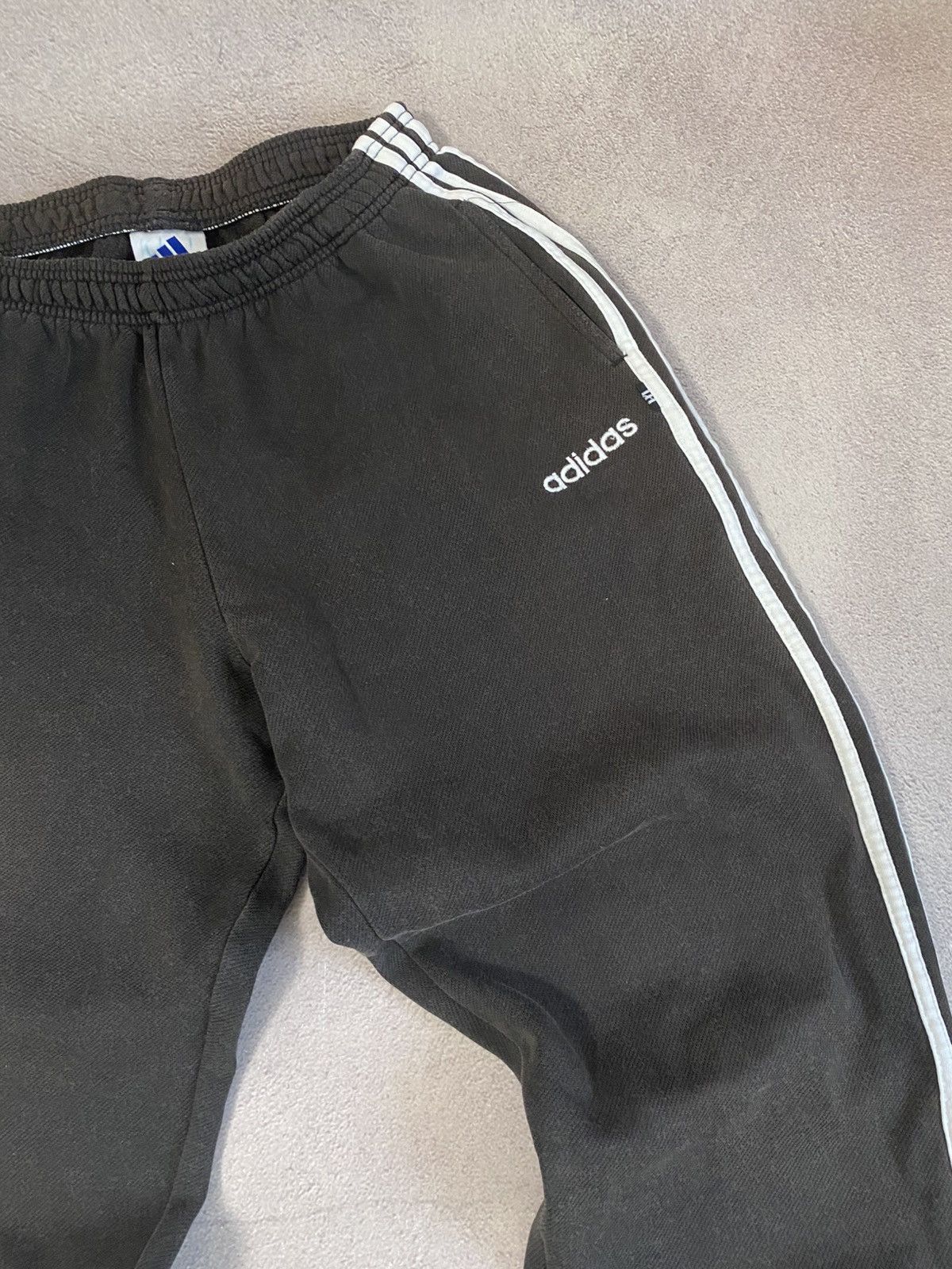 Adidas Adidas y2k workwear faded vintage sweatpants Size US 32 / EU 48 - 5 Thumbnail