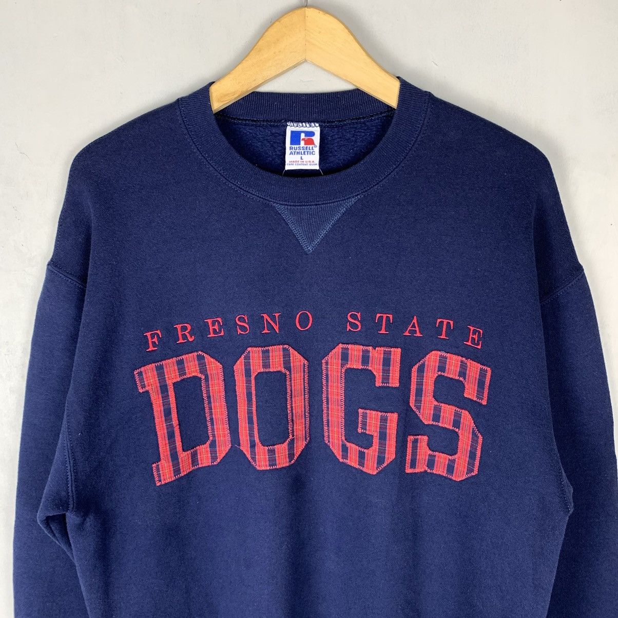 Russell Athletic RUSSELL ATHLETIC Vintage Sweatshirt Crewneck Size US L / EU 52-54 / 3 - 3 Thumbnail