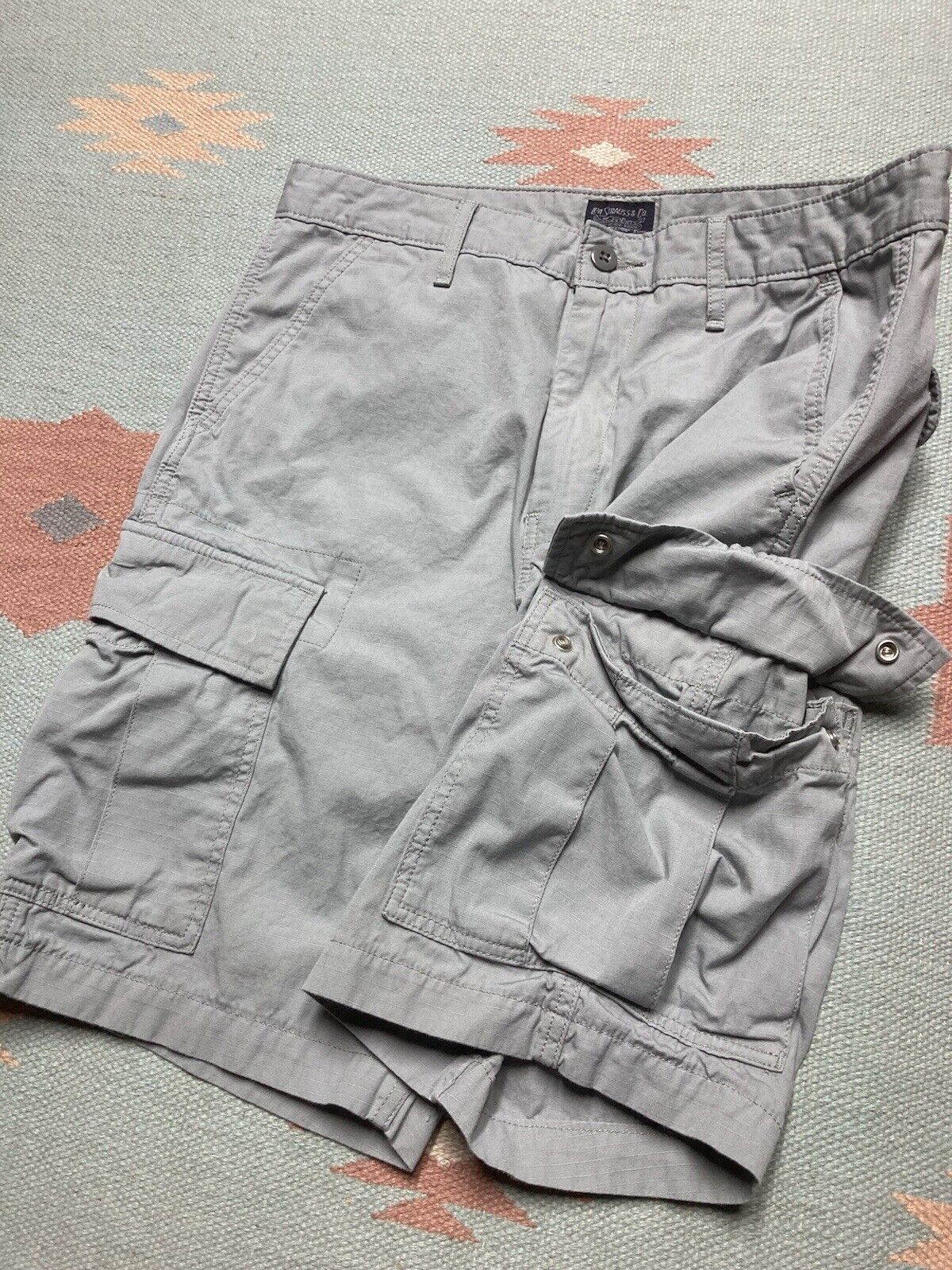 Levi's × Vintage Levi’s cargo shorts hiking outdoor casual utility skater 33 Size US 33 - 2 Thumbnail