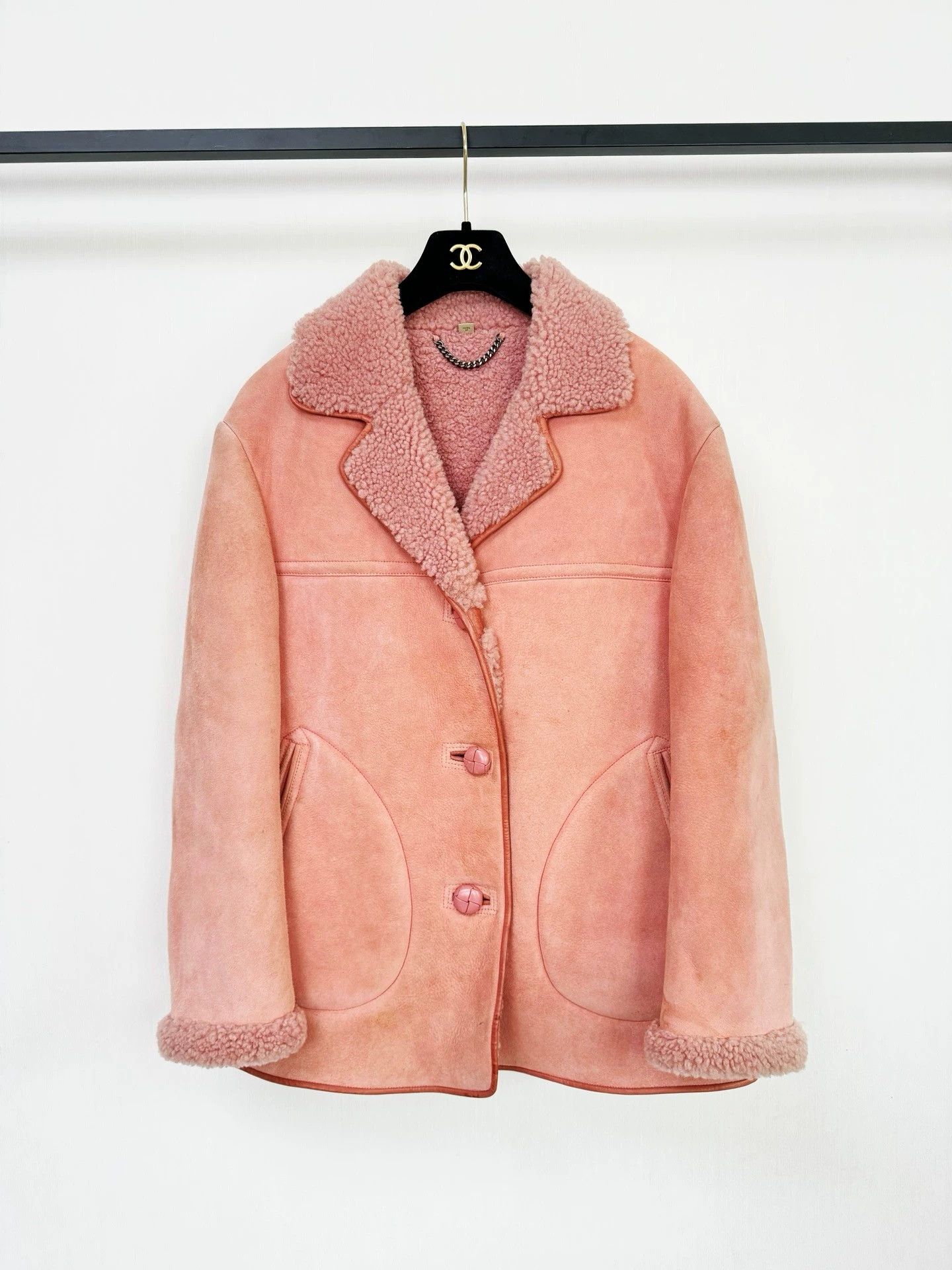 Burberry Authentic Burberry shearling coat Size US M / EU 48-50 / 2 - 1 Thumbnail